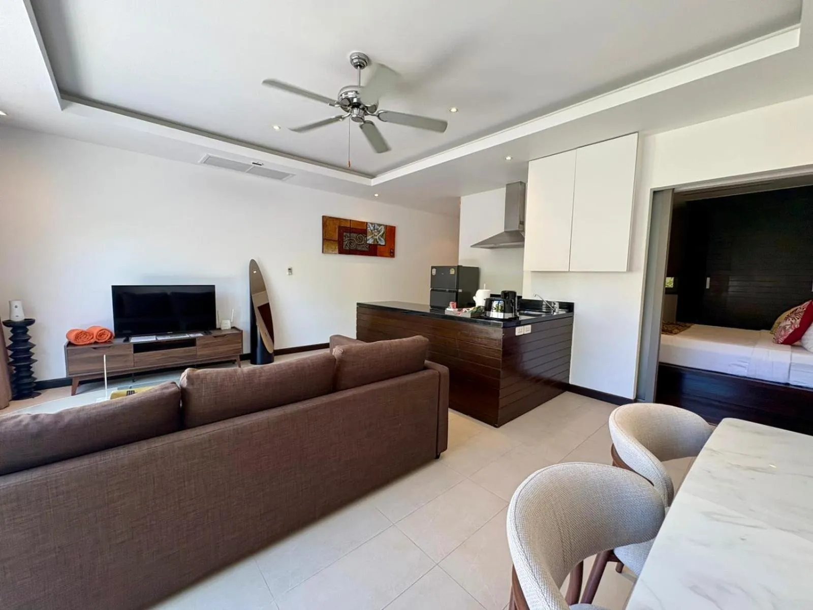 Communal lounge/ TV room in The Residence Resort