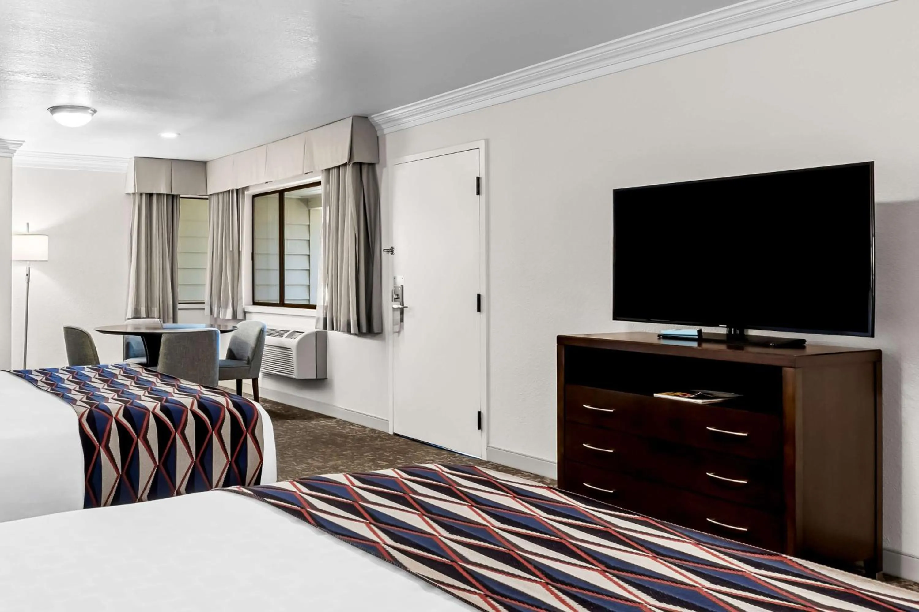 Bedroom, Bed in Best Western Garden Inn