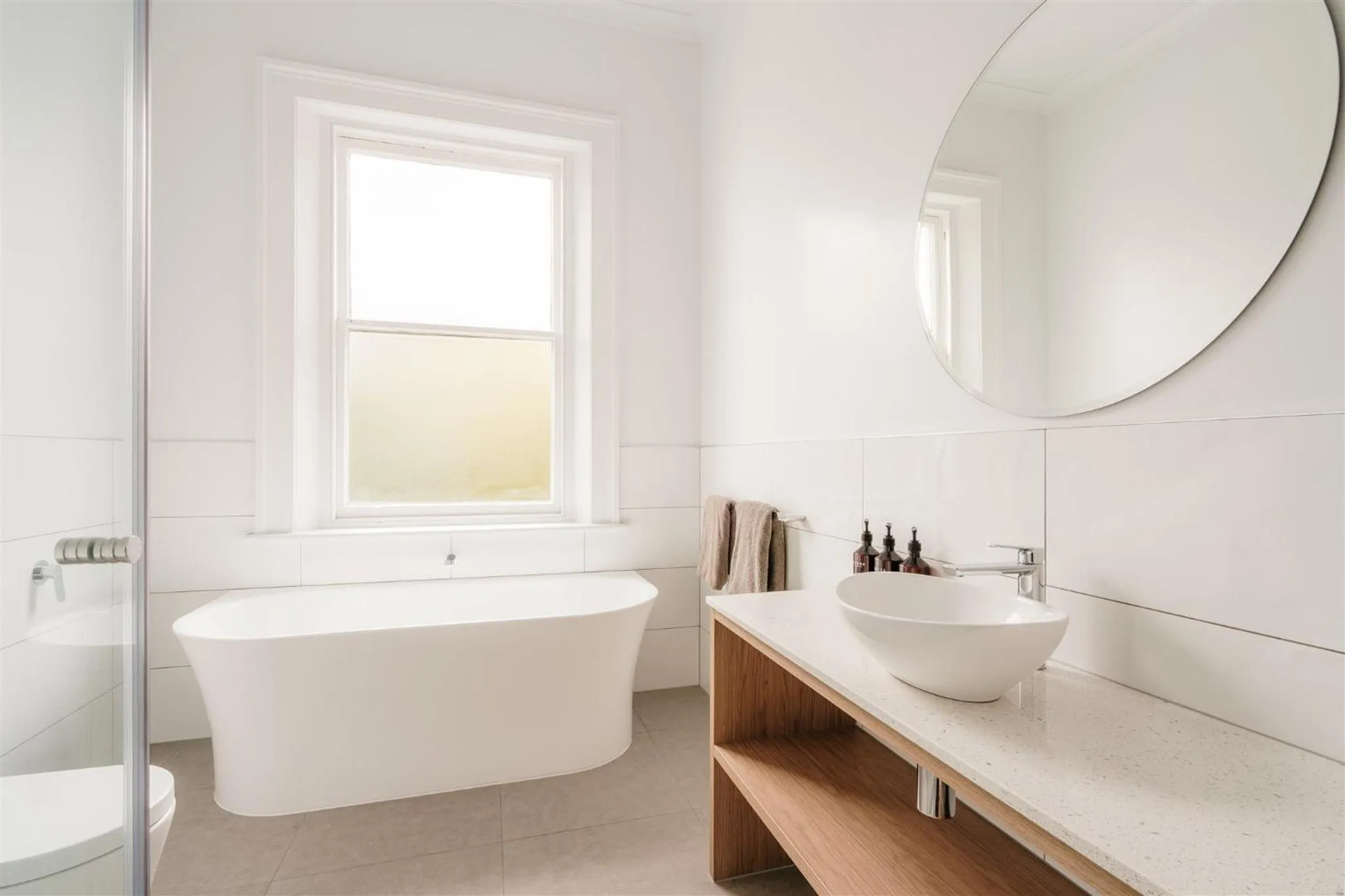 Bathroom in Waratah On York