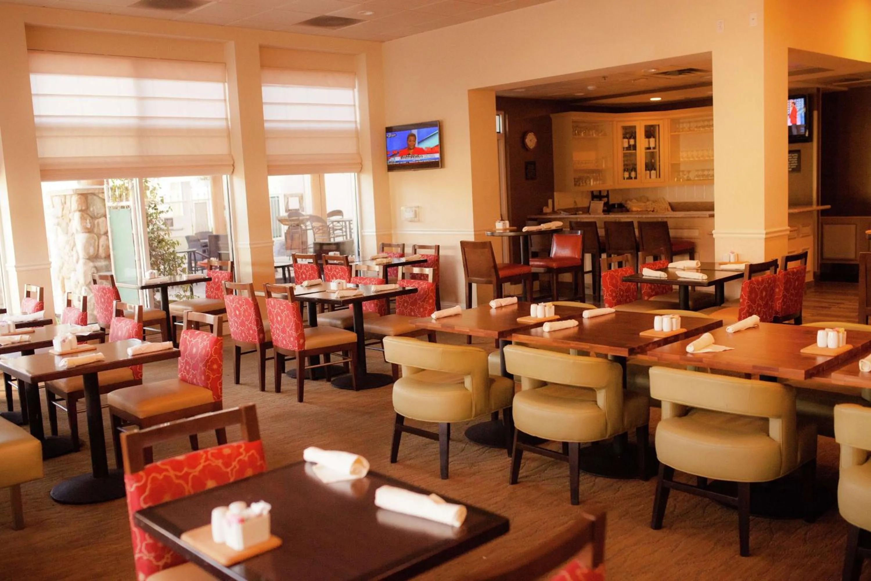 Restaurant/places to eat in Hilton Garden Inn Redding