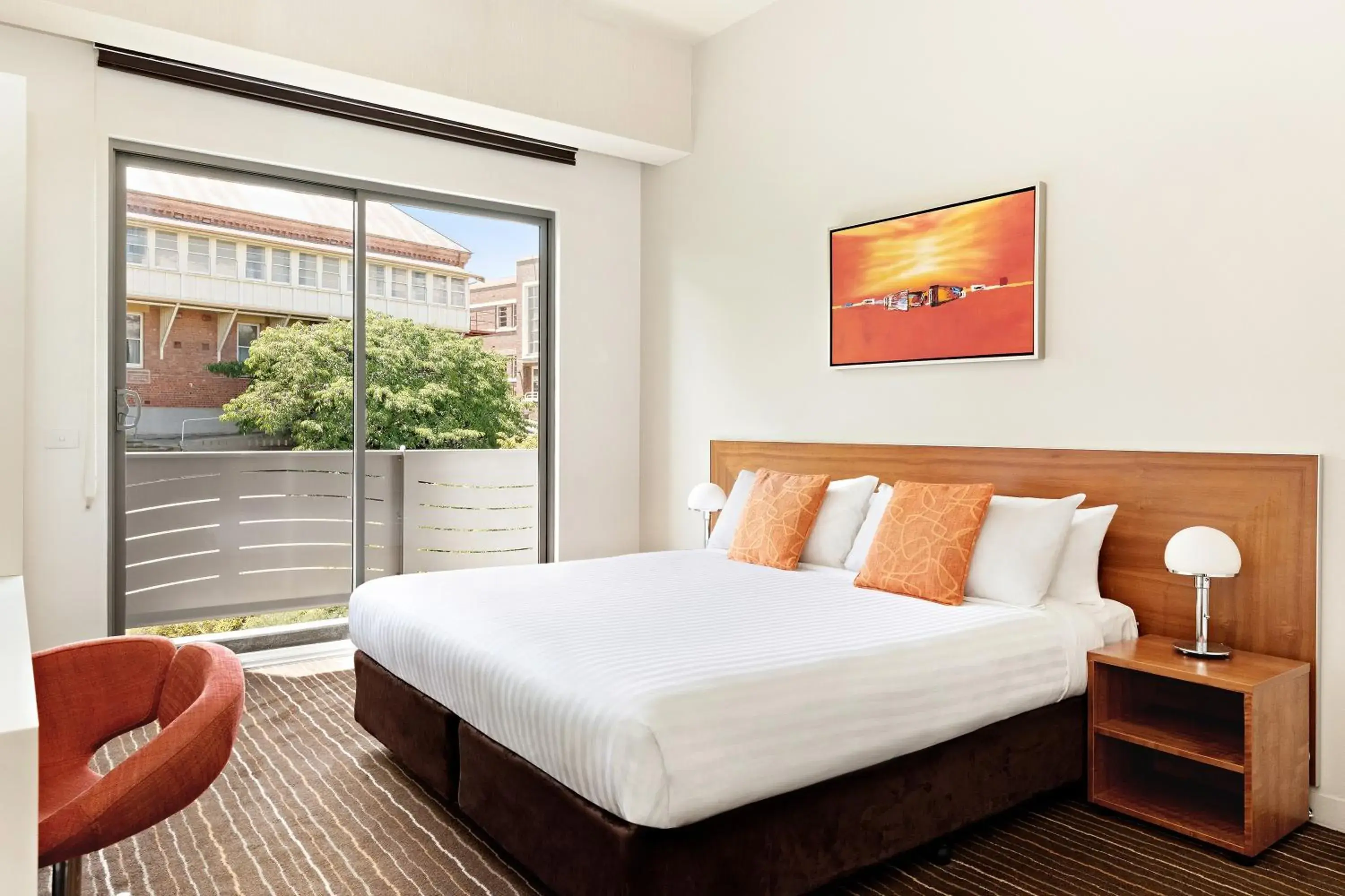 King Room in Mantra Charles Hotel King Room in Mantra Charles Hotel