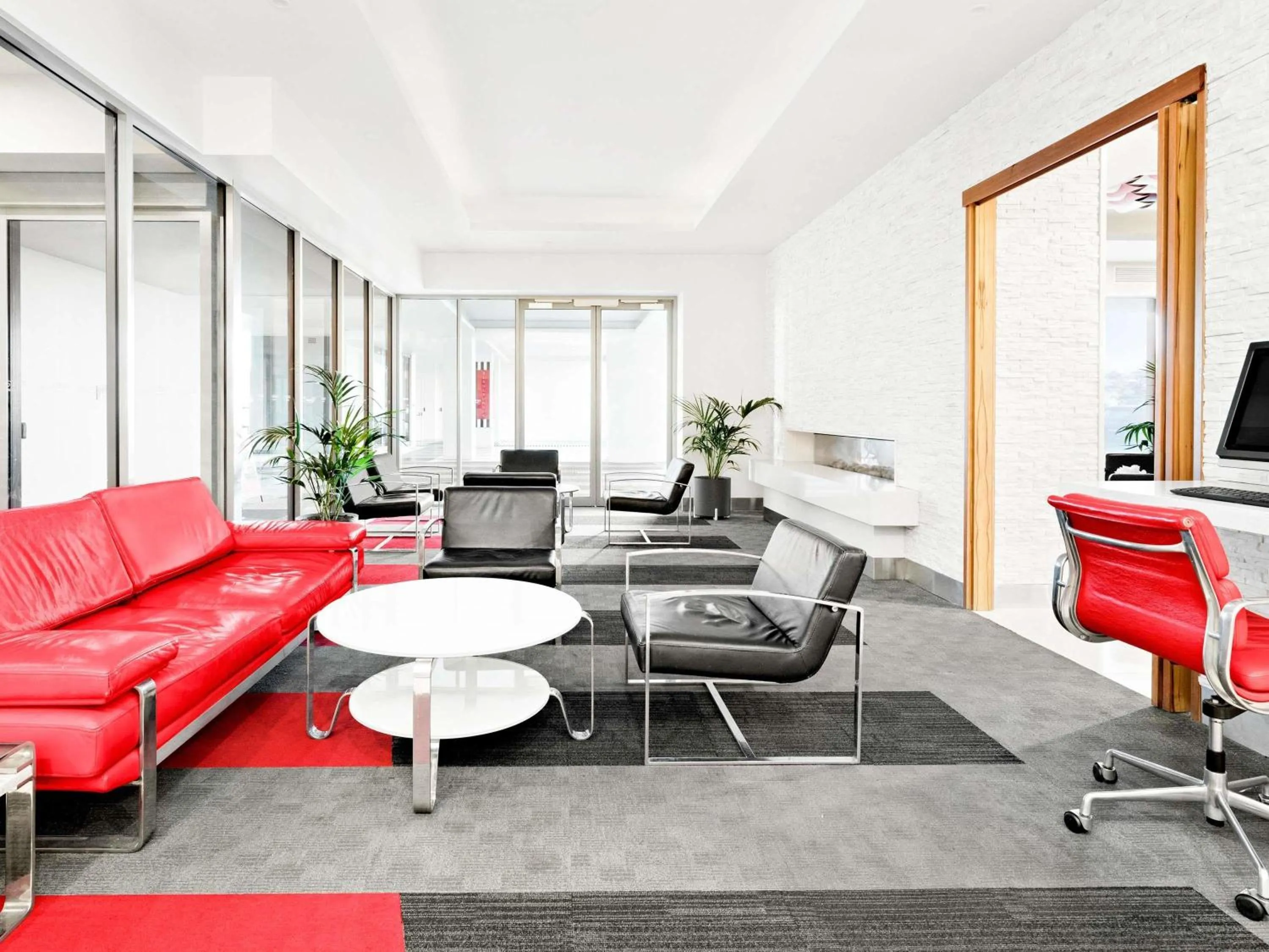 Meeting/conference room in Mantra Charles Hotel