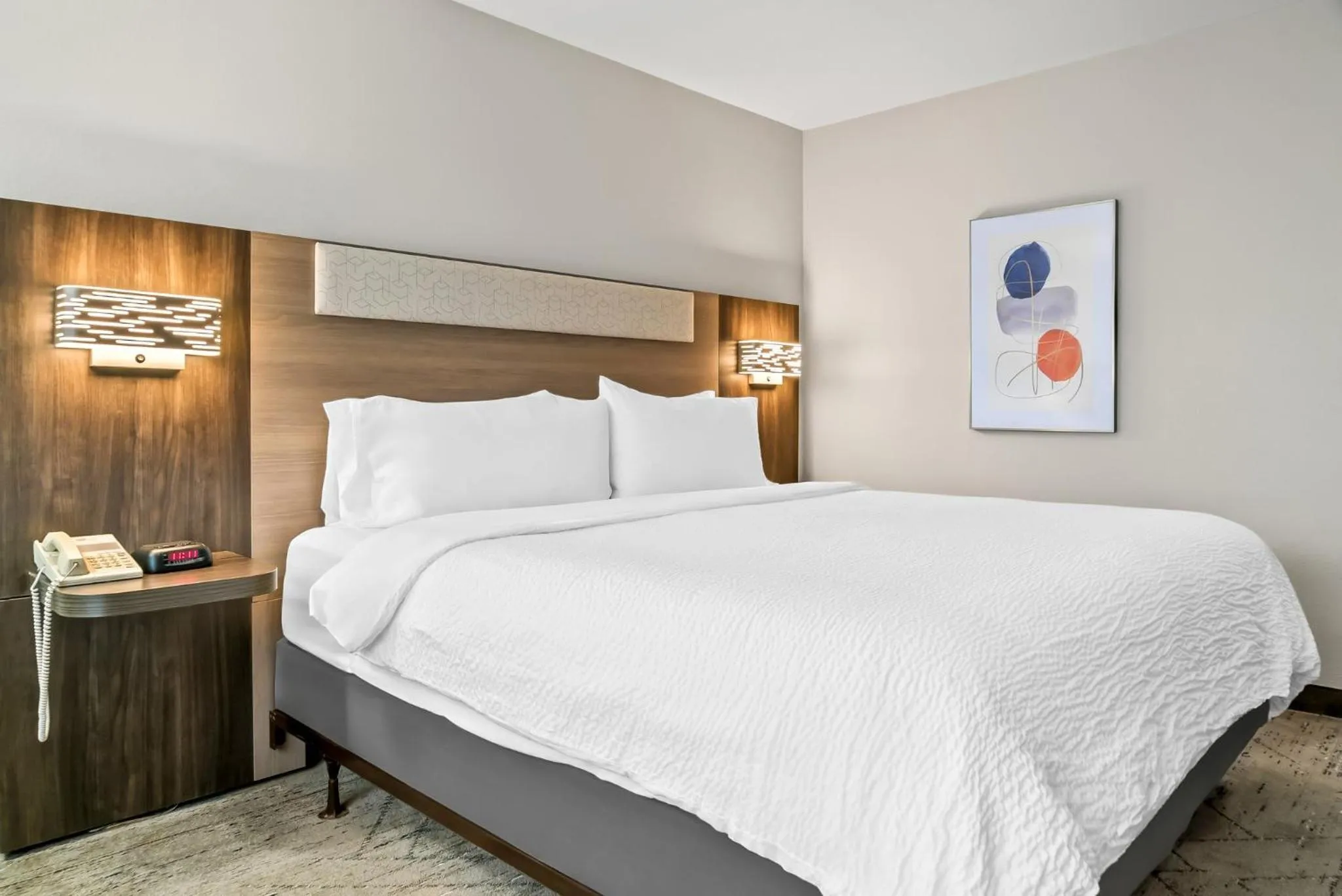 Photo of the whole room, Bed in Holiday Inn Express Lapeer by IHG