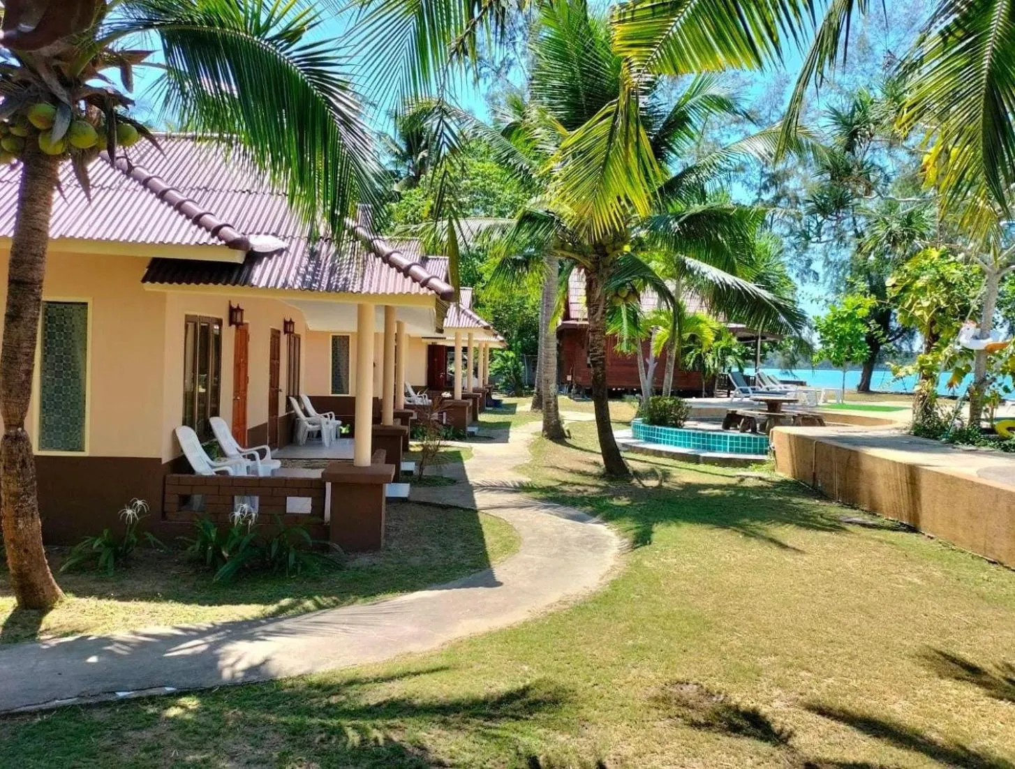 Salatan Resort