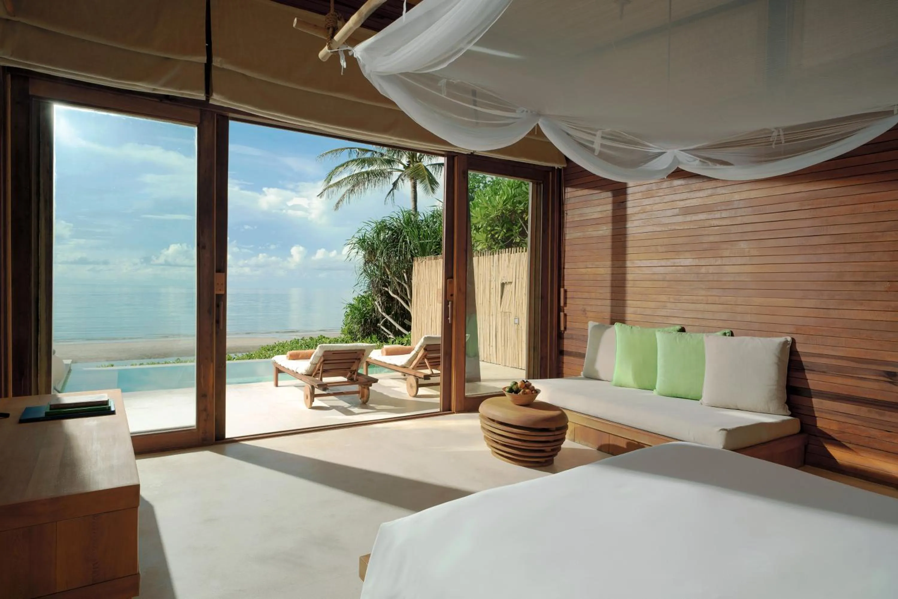 View (from property/room), Bed in Six Senses Con Dao - Turtle Island Paradise