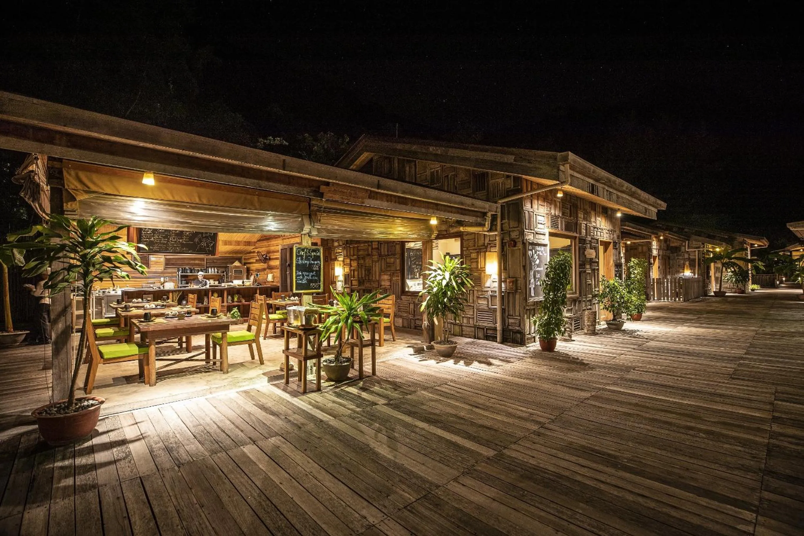 Restaurant/places to eat in Six Senses Con Dao - Turtle Island Paradise