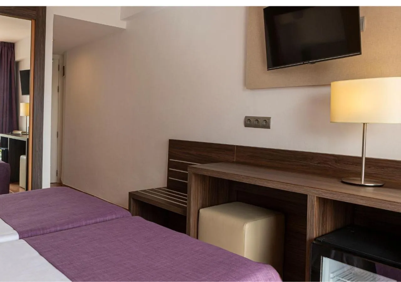 Bed in MedPlaya Hotel Alba Beach