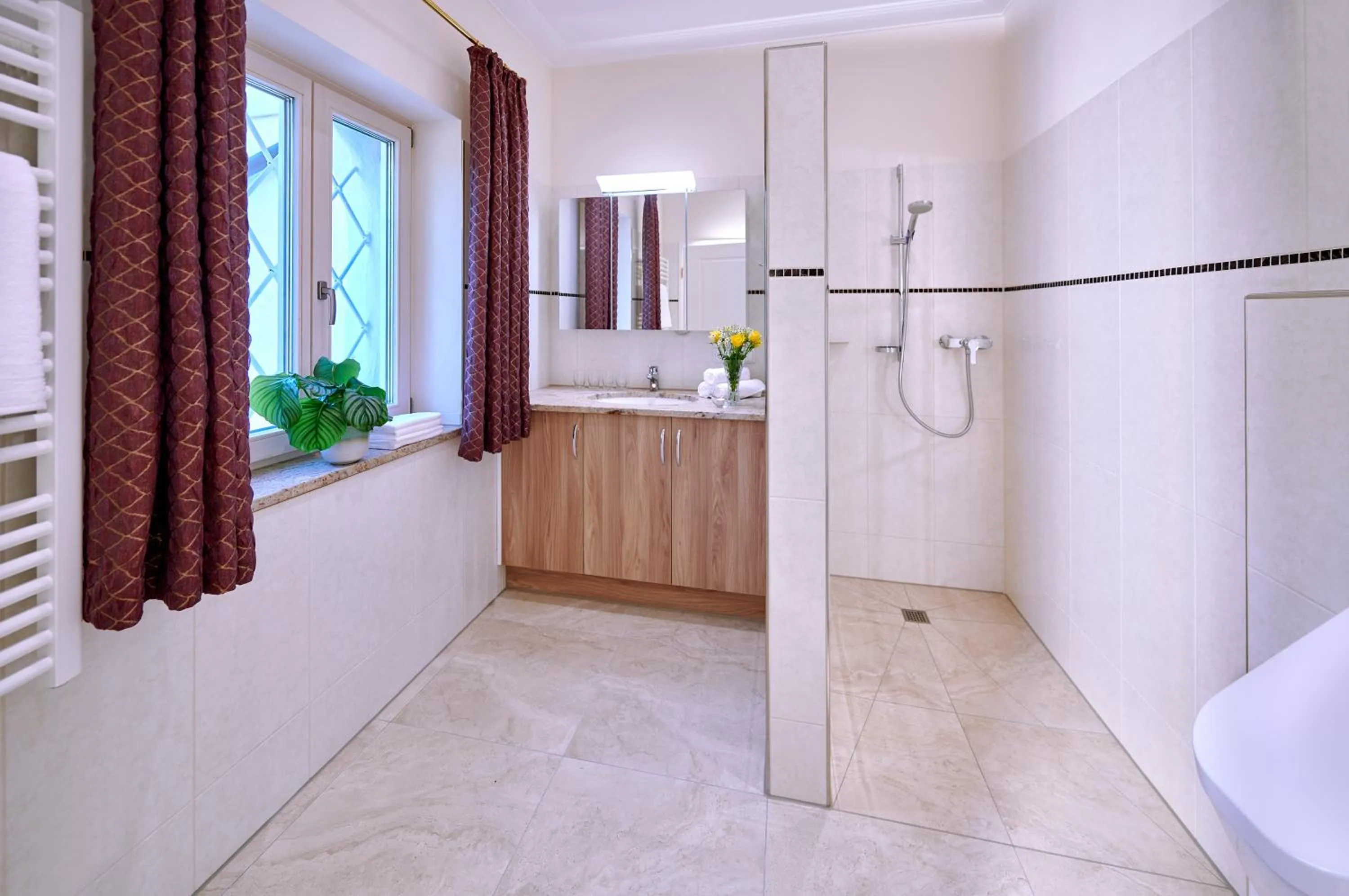 Bathroom in Ferienwohnungen im Bonnschloessl