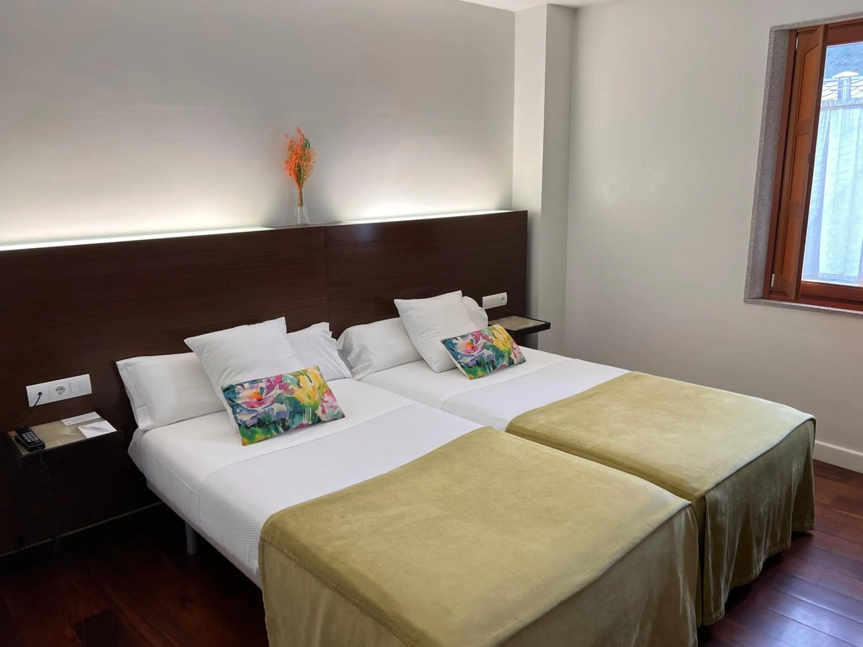 Bedroom, Bed in Plaza Mayor