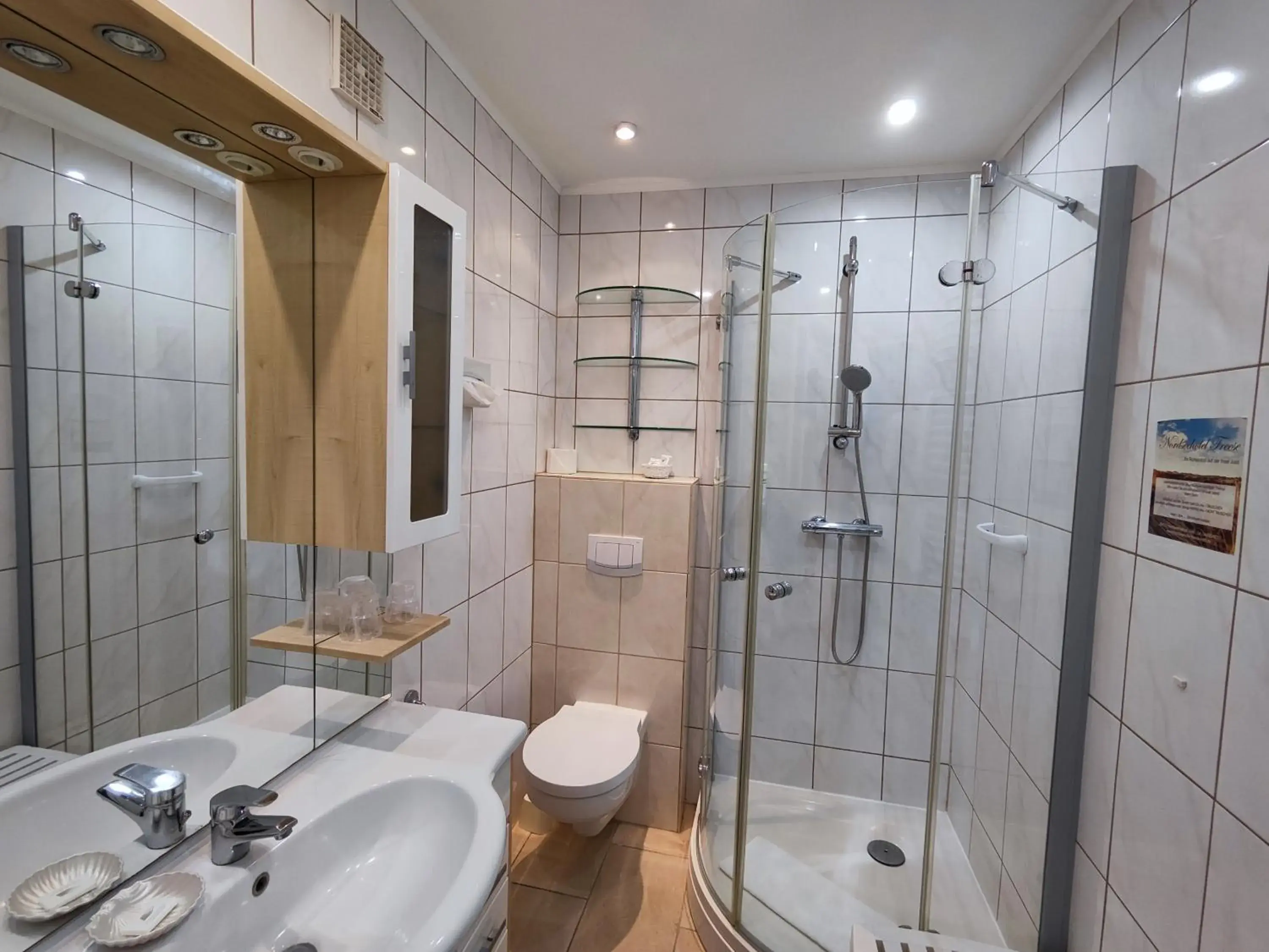 Standard Double Room in Nordseehotel Freese Standard Double Room in Nordseehotel Freese