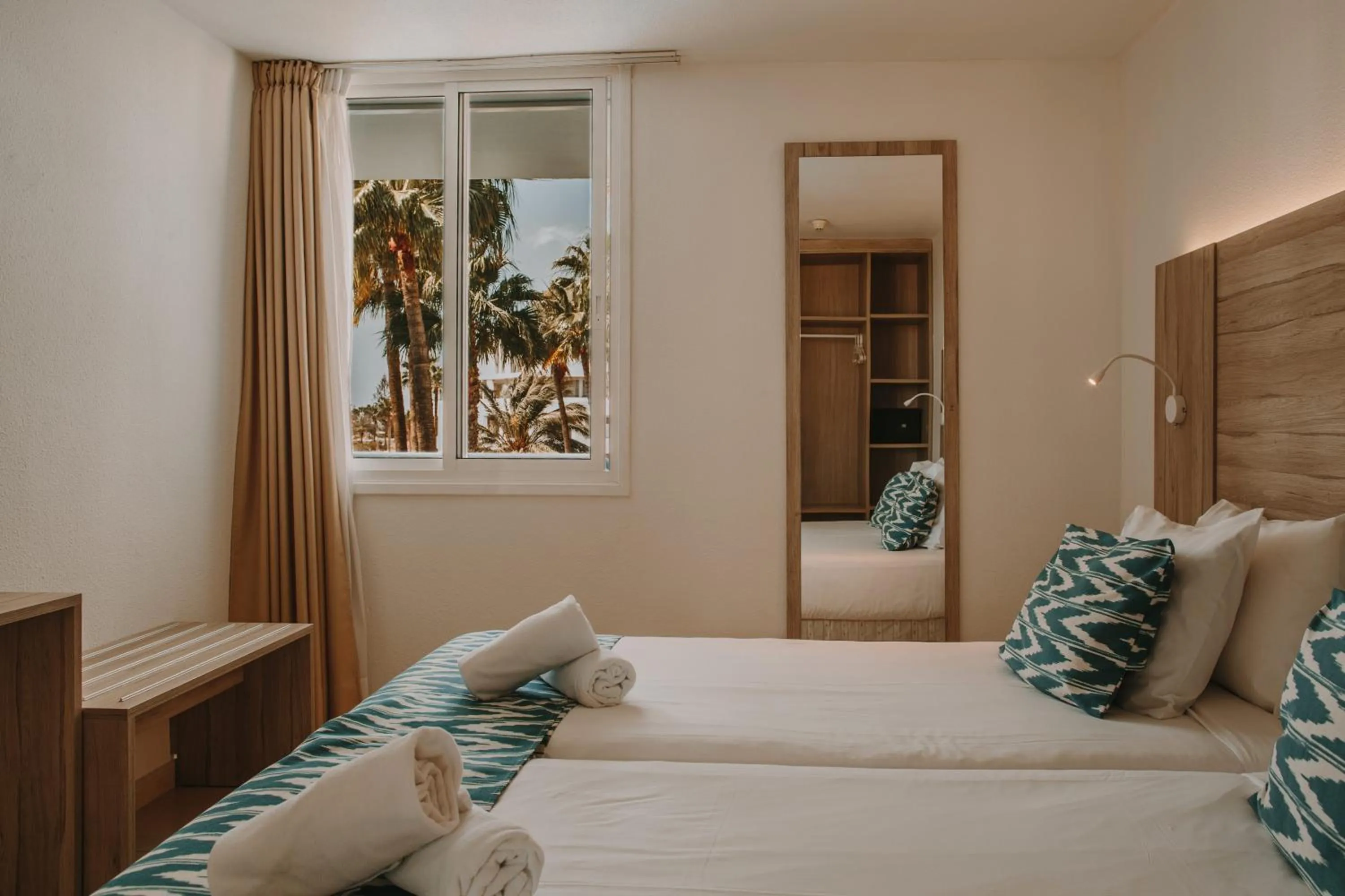 Bedroom in Playa Del Sol - Adults Only