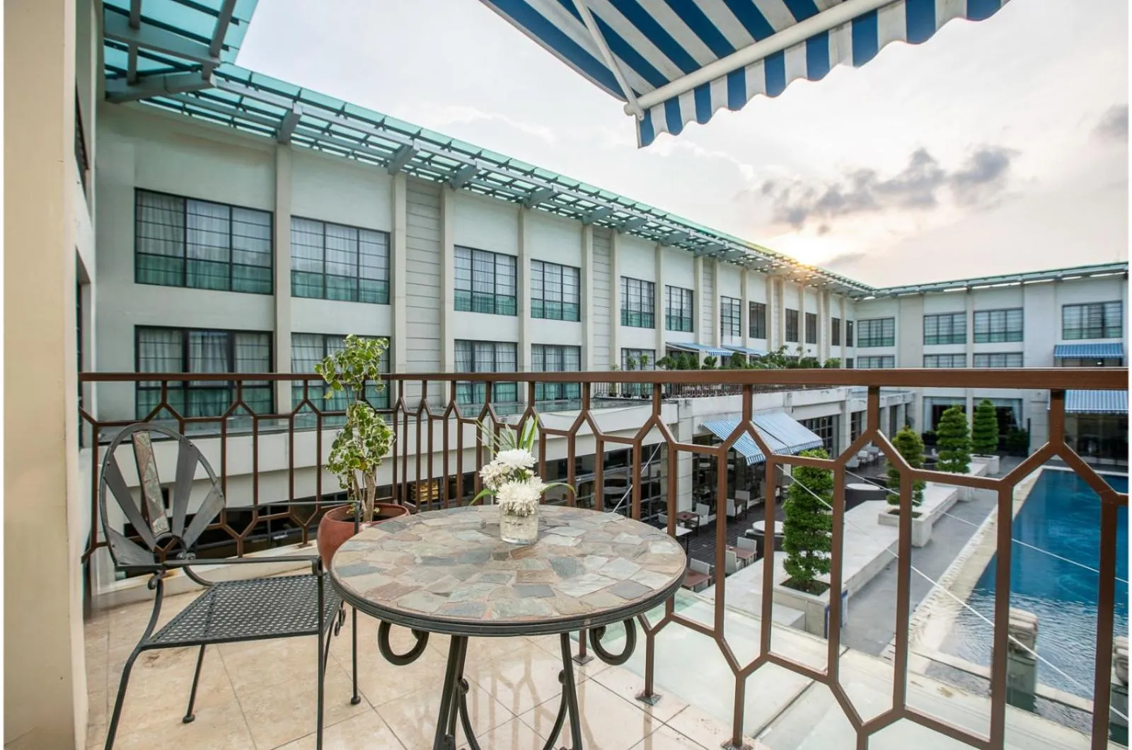 Balcony/Terrace in Aryaduta Medan