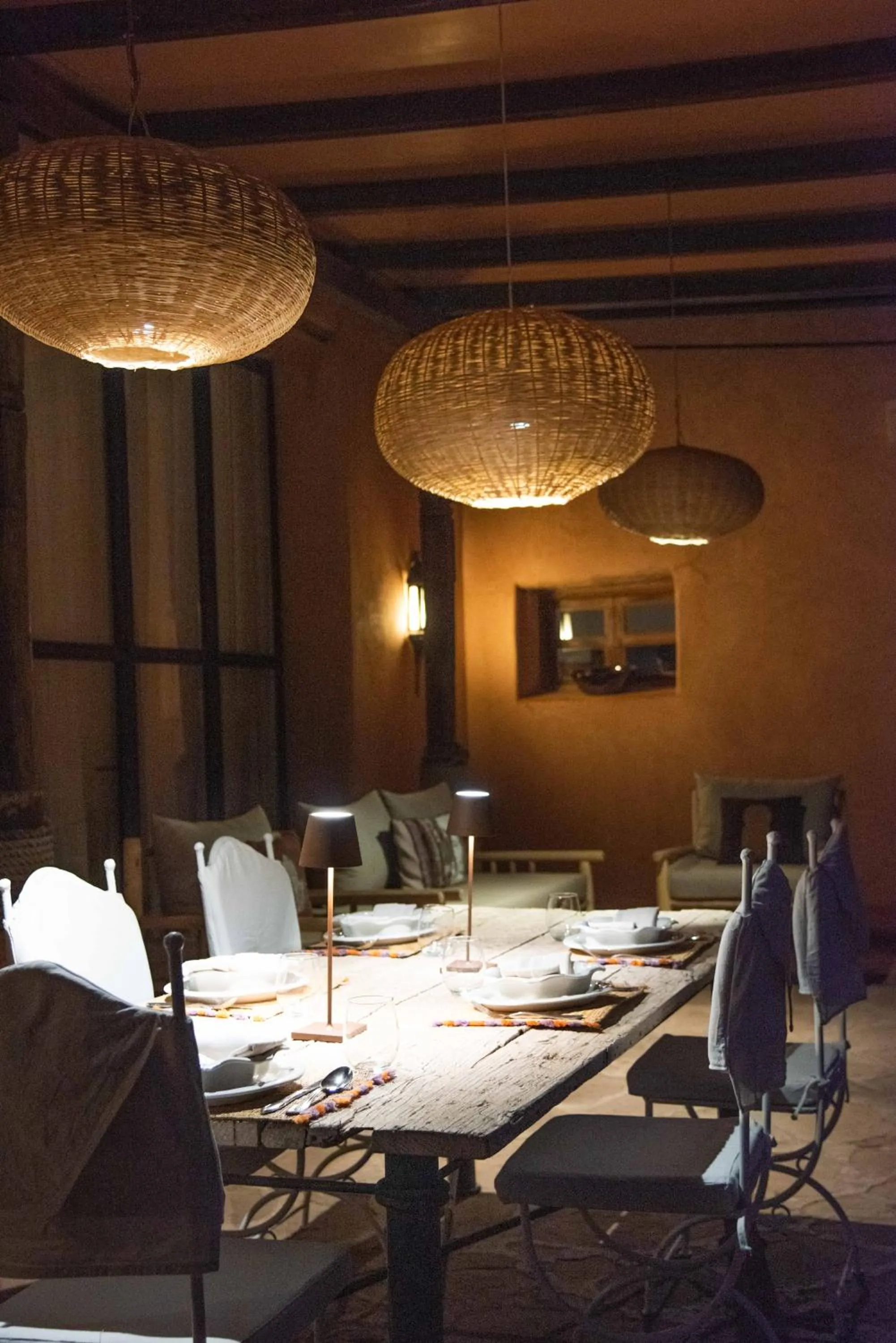 Restaurant/places to eat in Jnane Allia