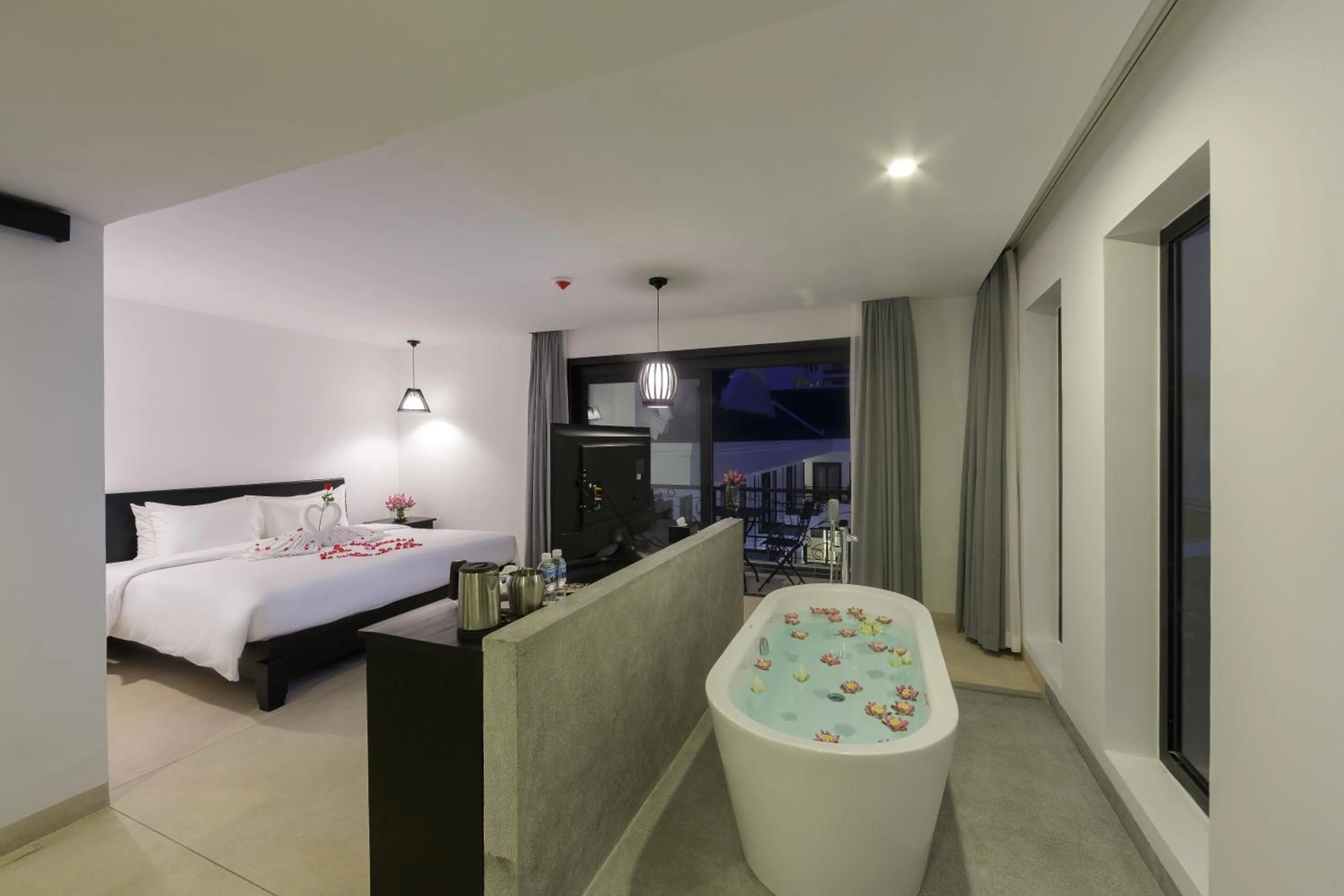 Photo of the whole room, Bed in Aroma Angkor Boutique Hotel