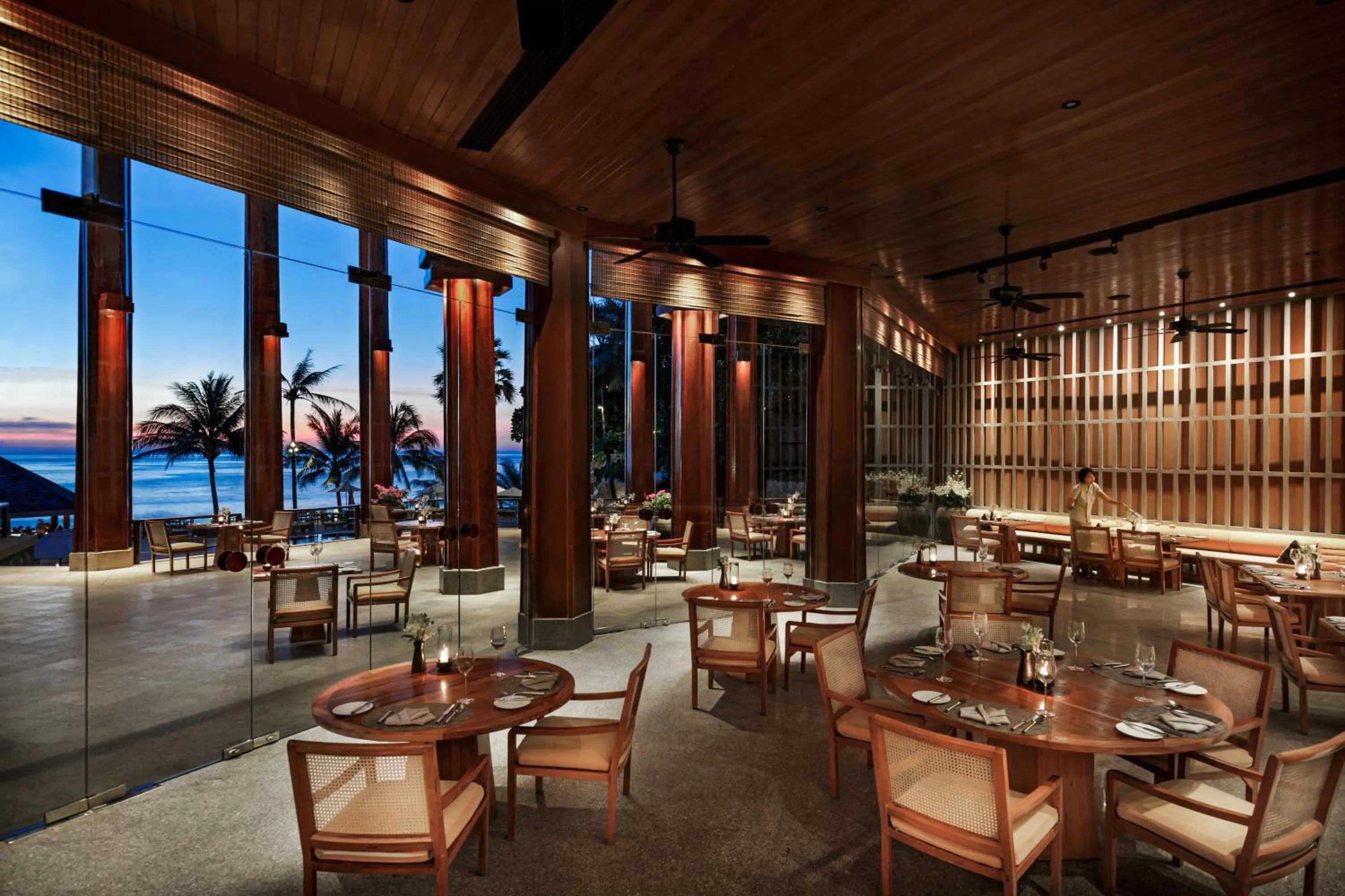 Restaurant/places to eat in The Surin Phuket