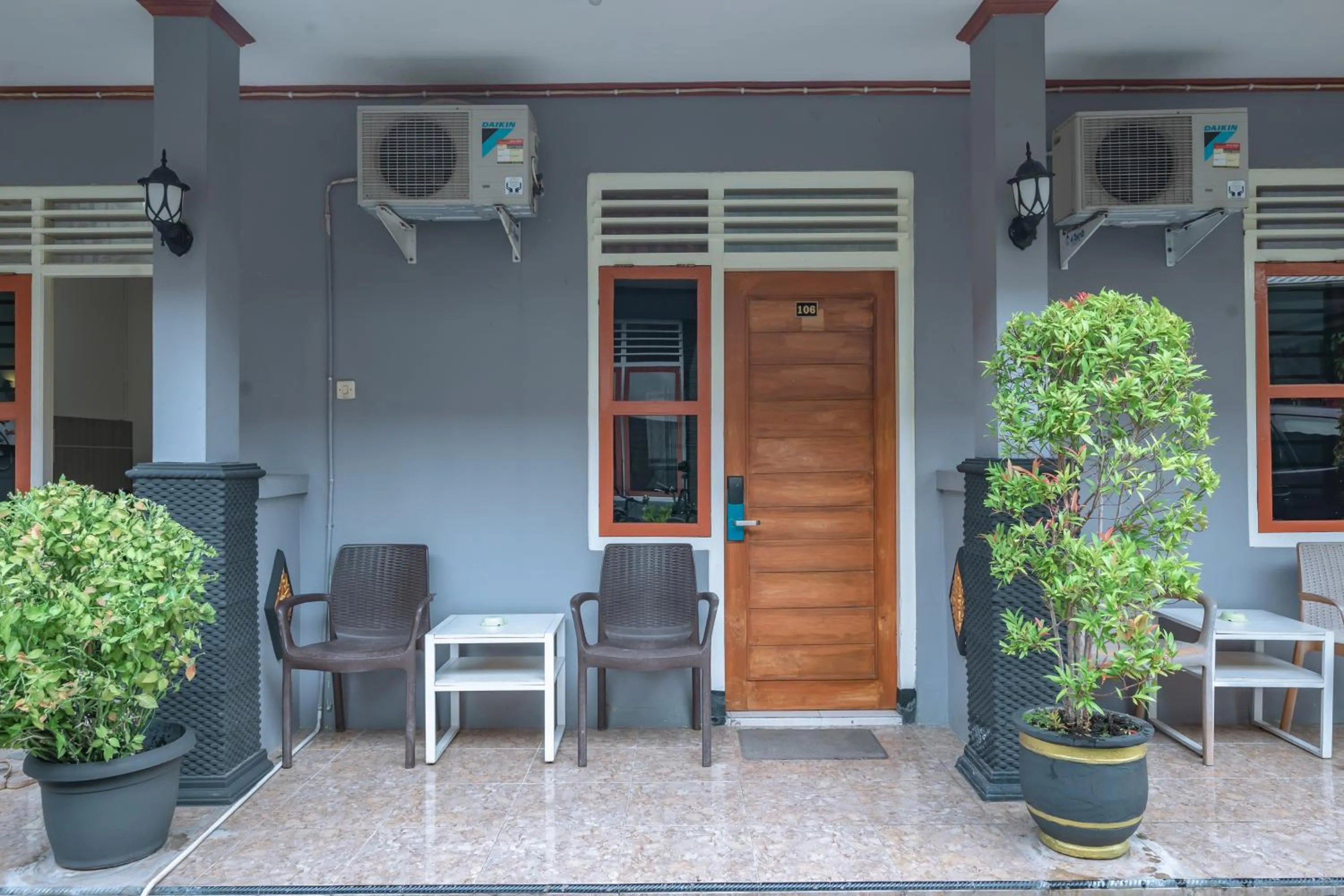 Metro Malioboro Living