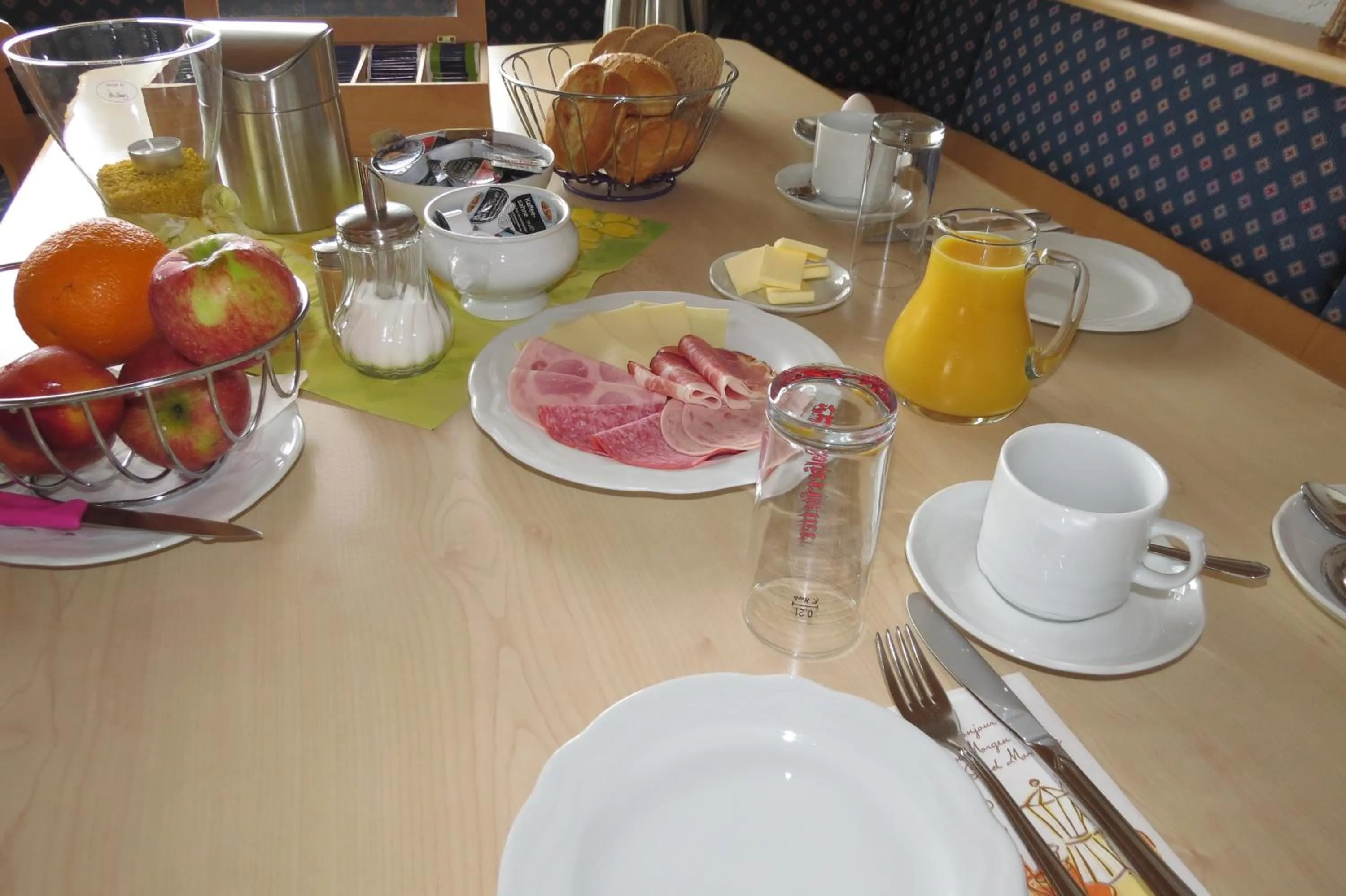 Continental breakfast in Büchelsteiner Hof