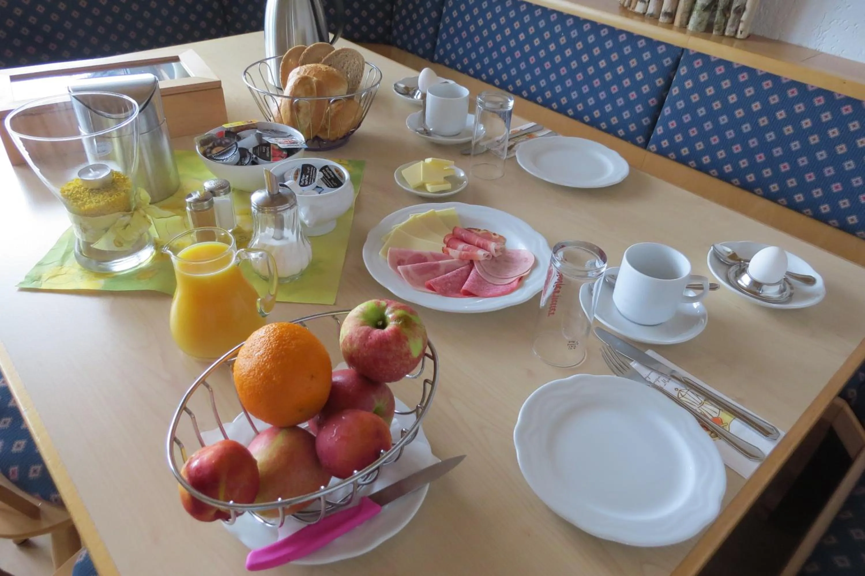 Continental breakfast in Büchelsteiner Hof
