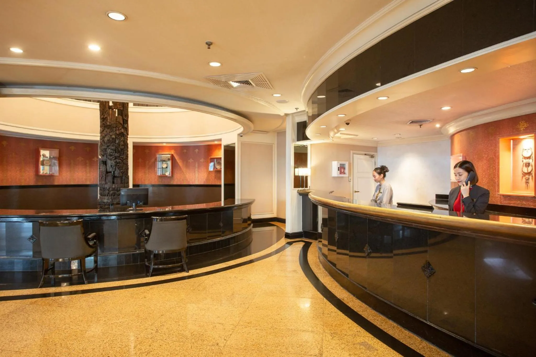 Lobby or reception in Centara Riverside Hotel Chiang Mai