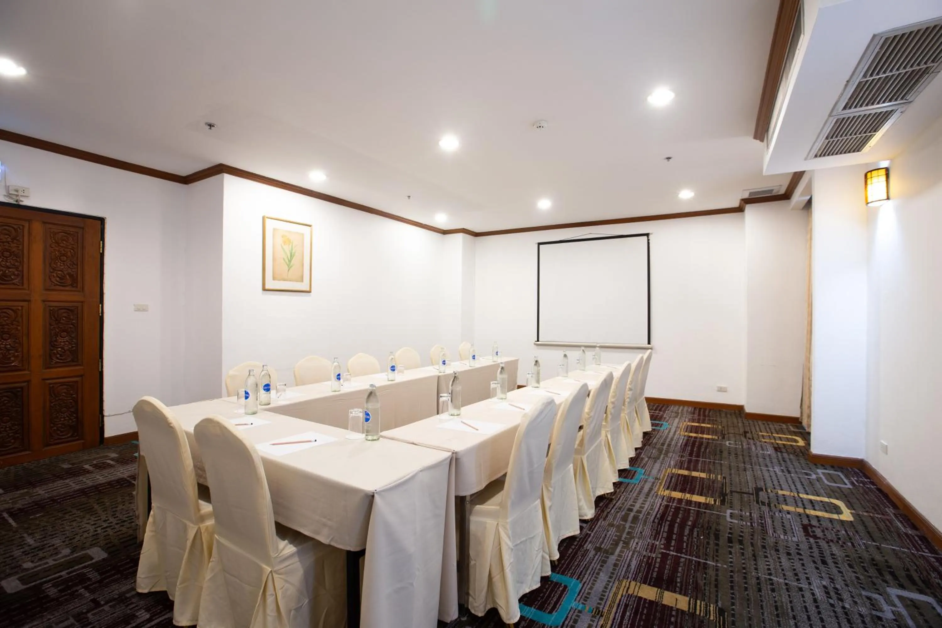Meeting/conference room in CH Hotel