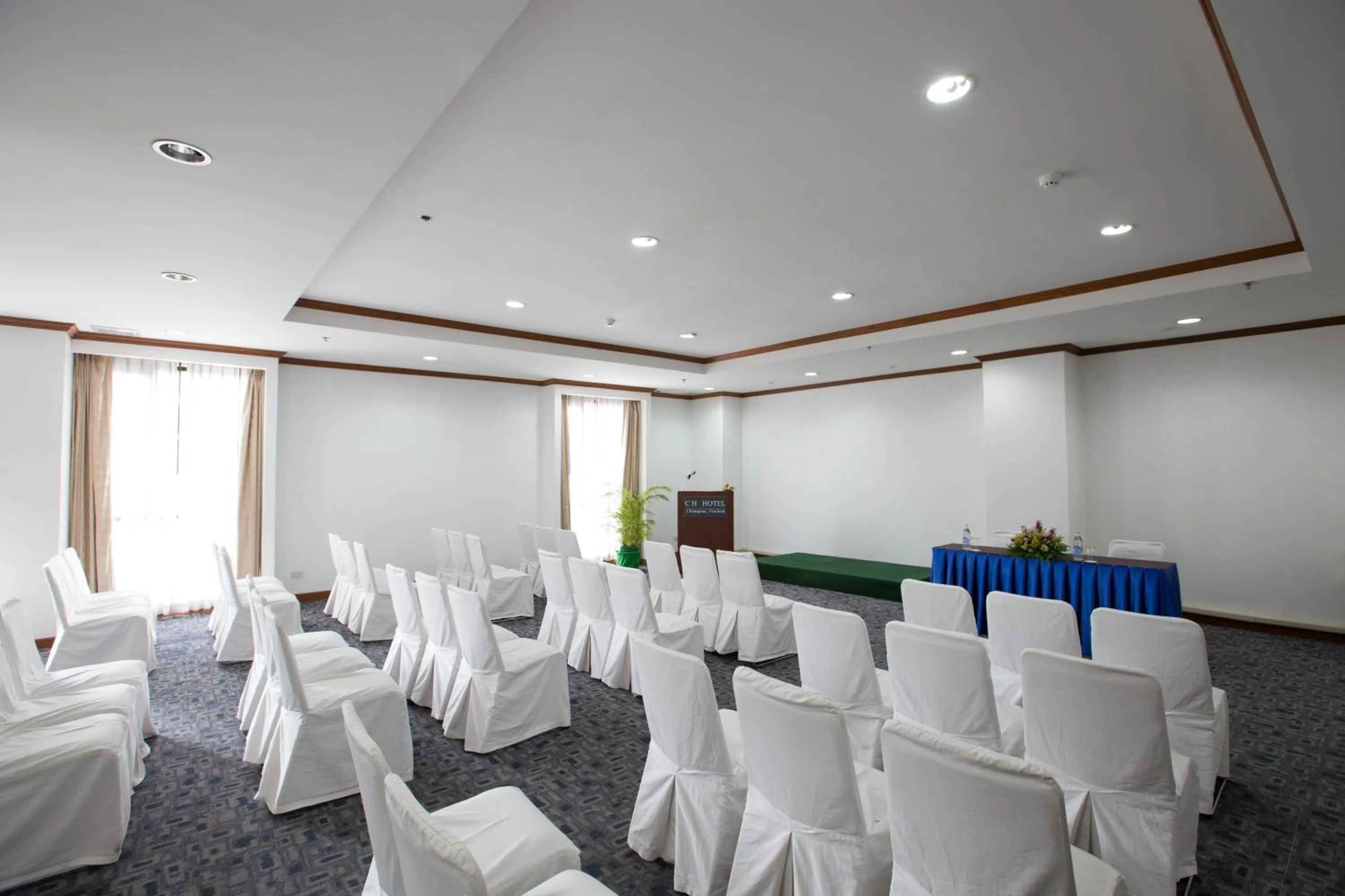 Meeting/conference room in CH Hotel
