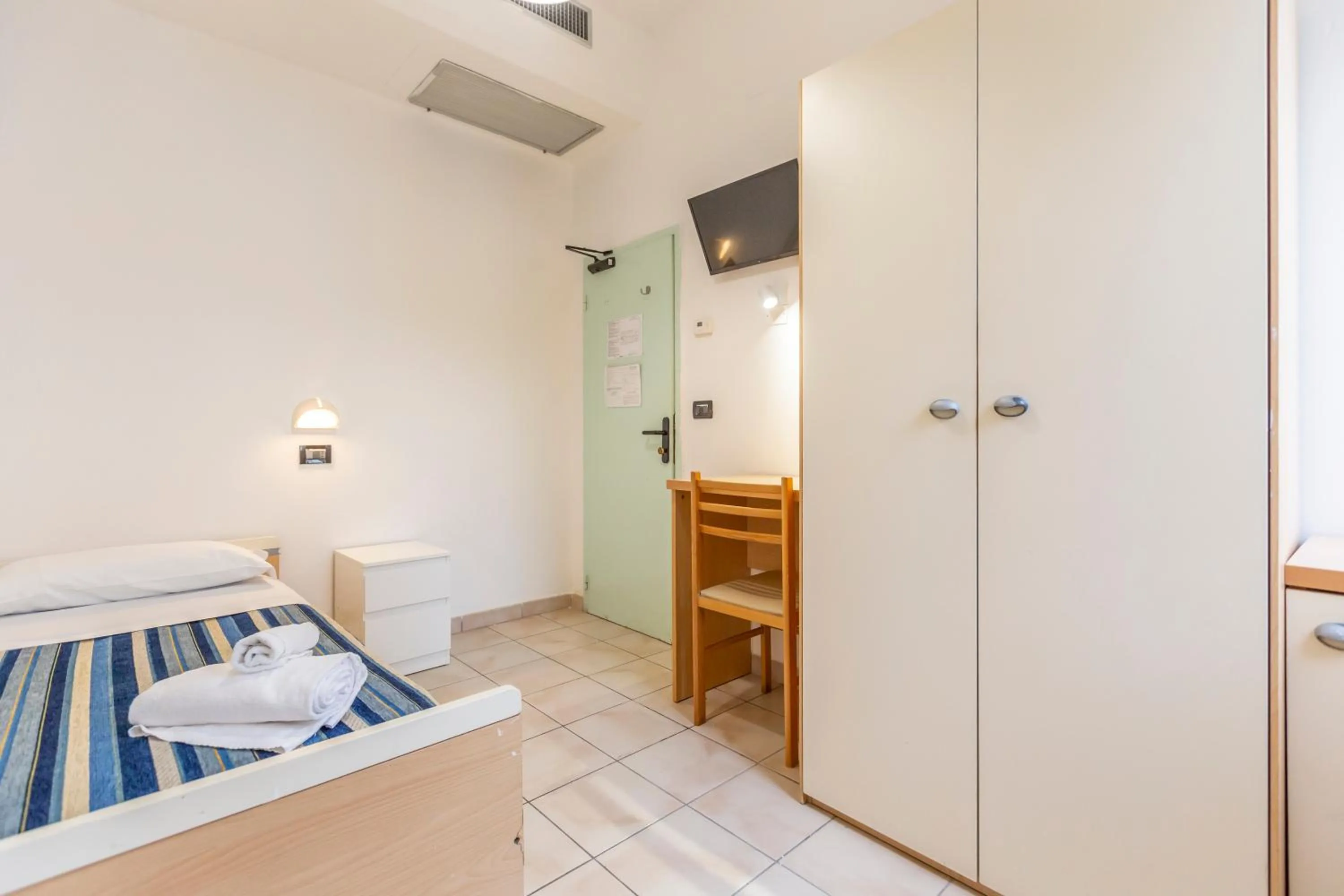 Photo of the whole room, Bed in Hotel Vannucci