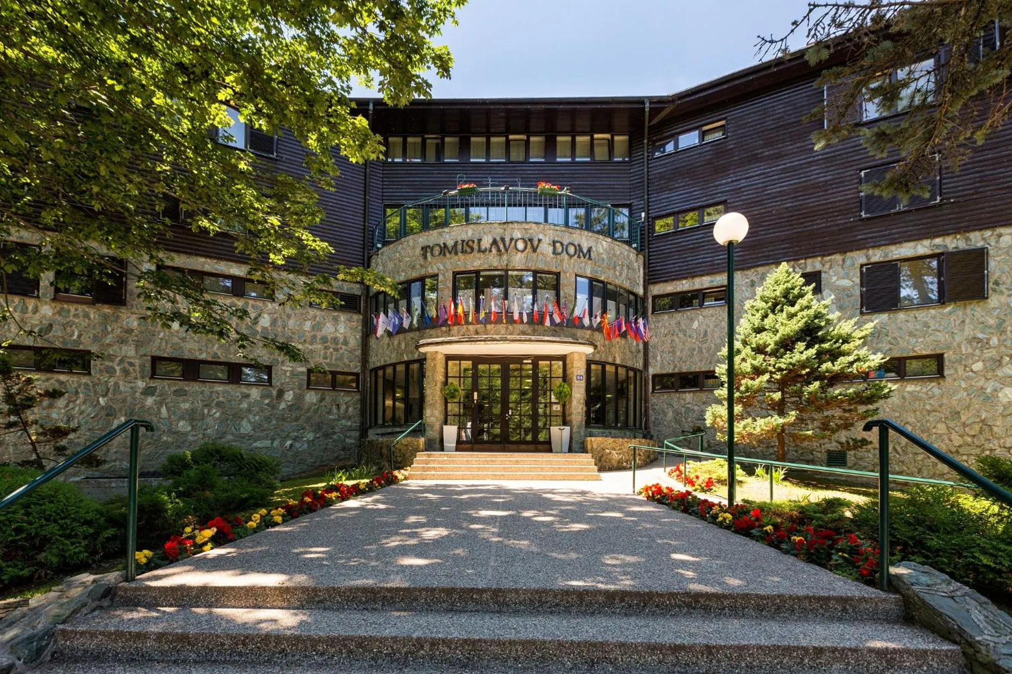 Property building in Hotel Tomislavov Dom