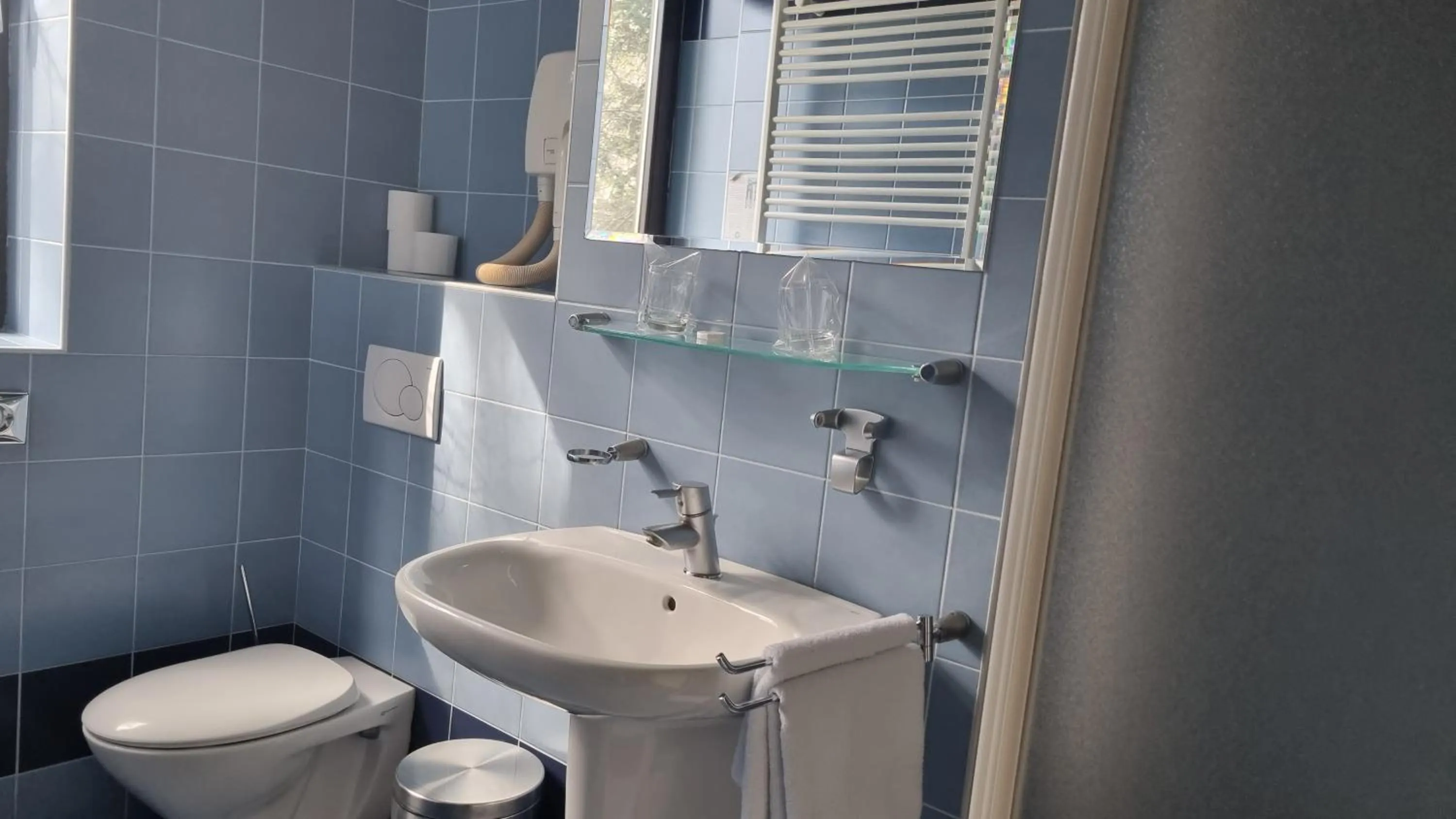 Toilet in Hotel Tomislavov Dom