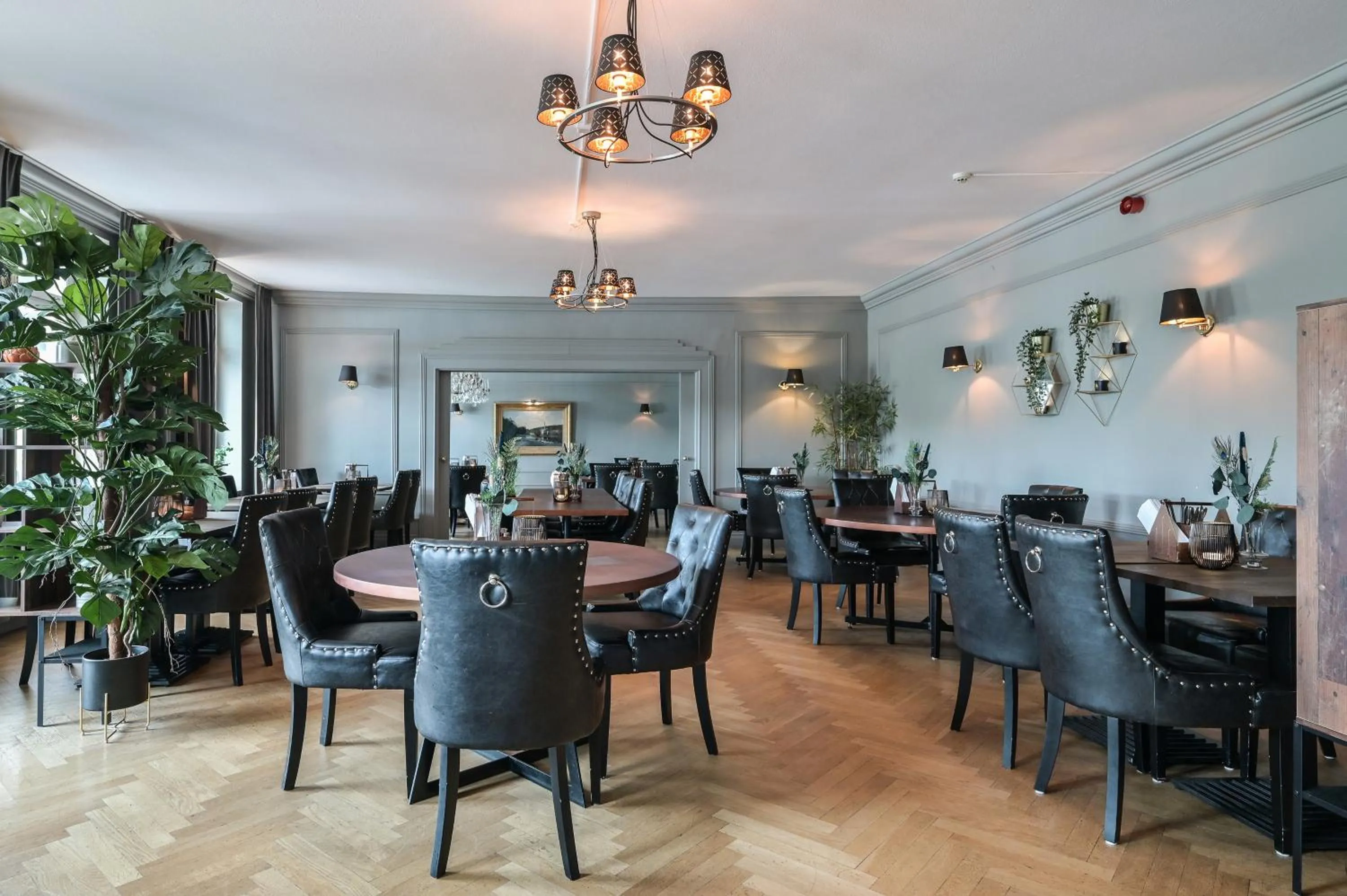 Restaurant/places to eat in Åsby Hotell