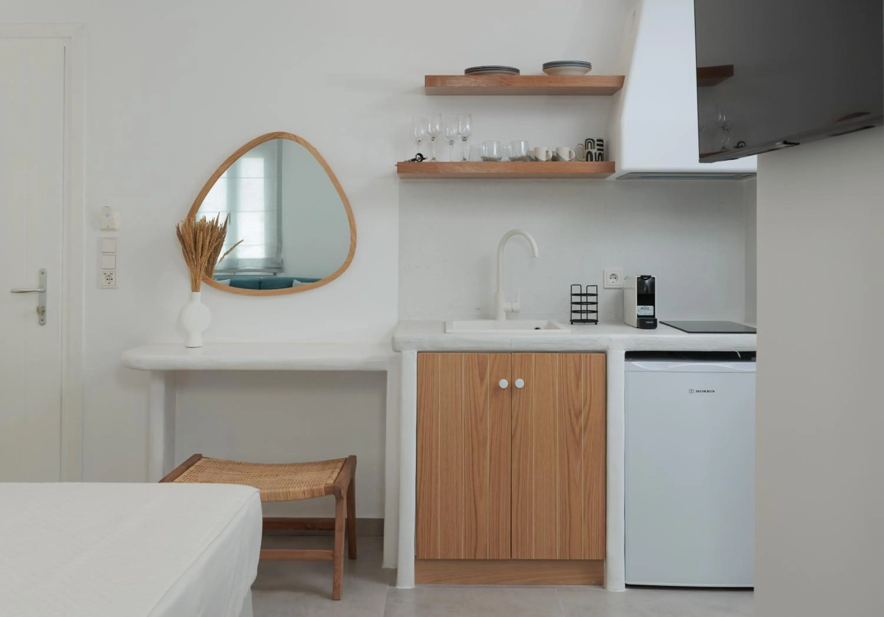 Kitchen or kitchenette in Agia Anna Living