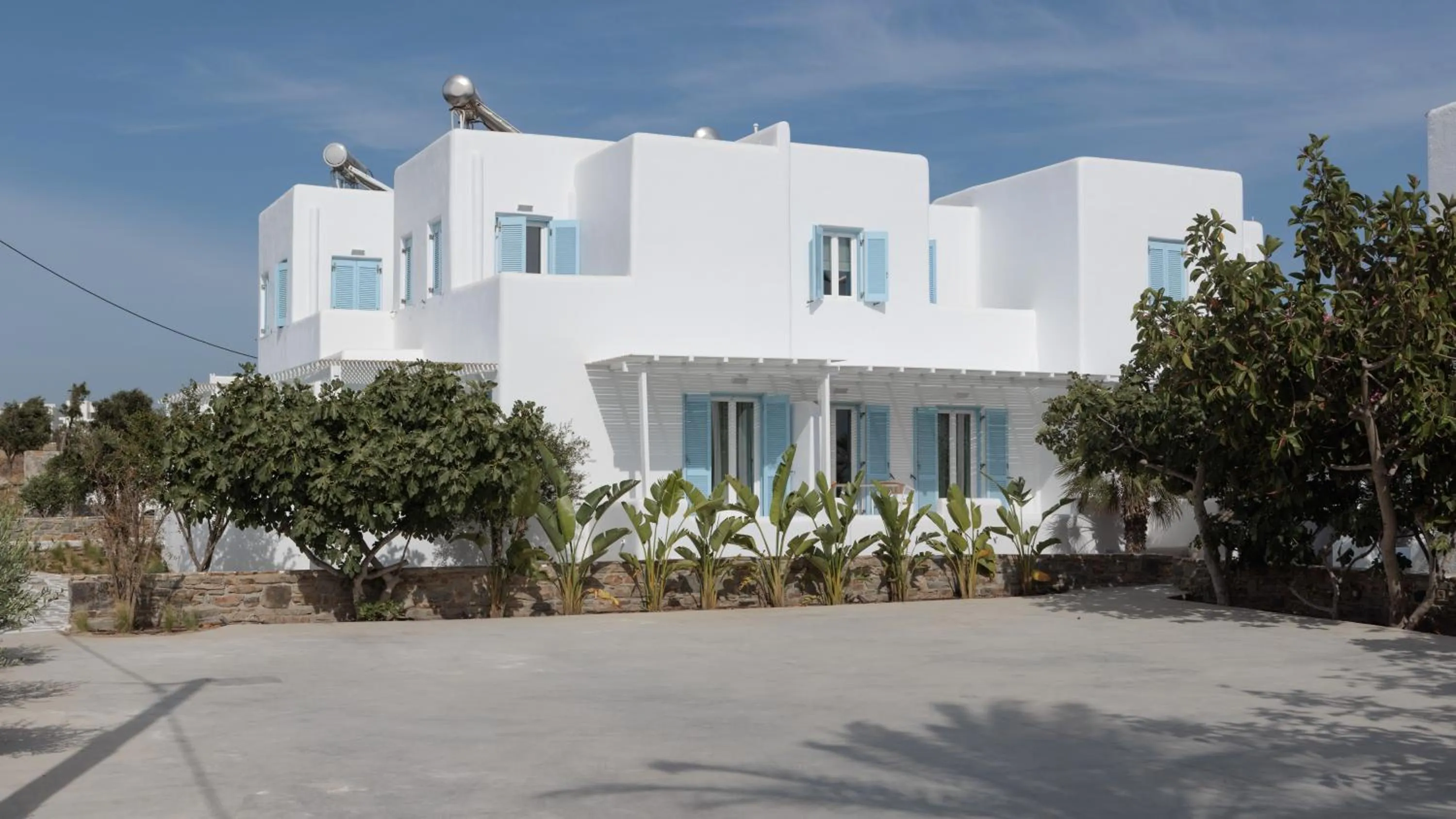 Property building in Agia Anna Living
