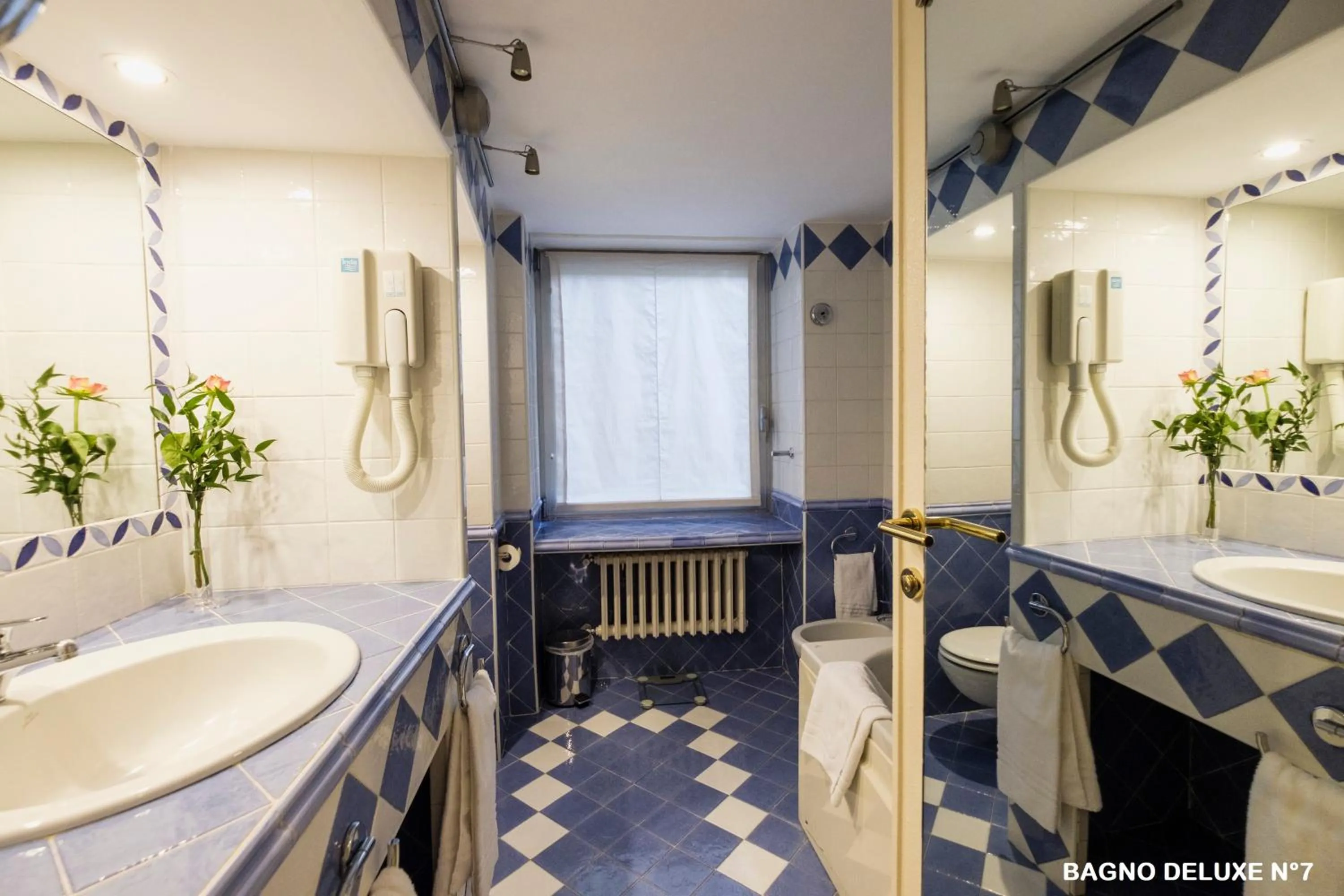 Toilet in Residence Sacchi Aparthotel