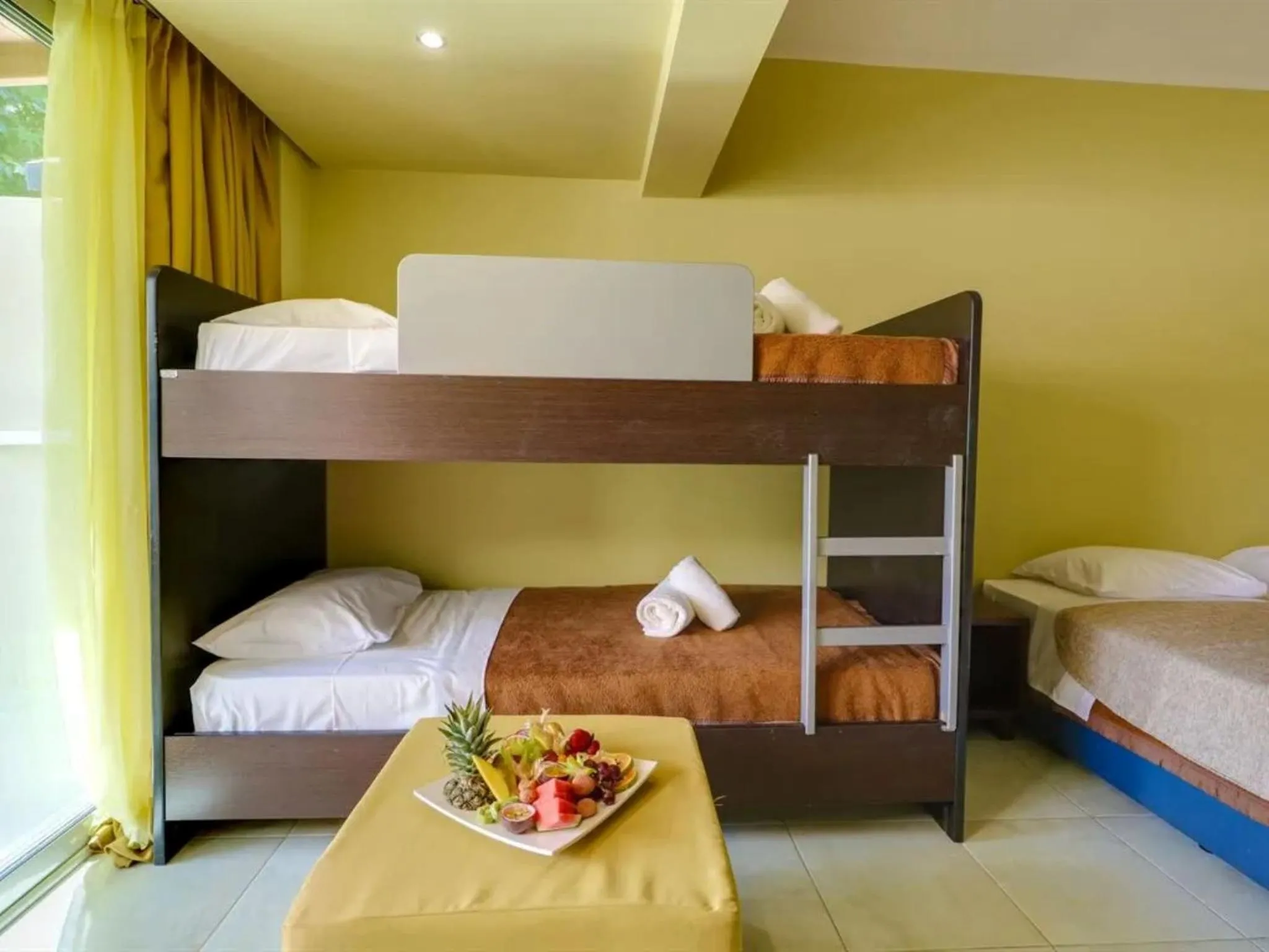 bunk bed, Bed in Cathrin Hotel