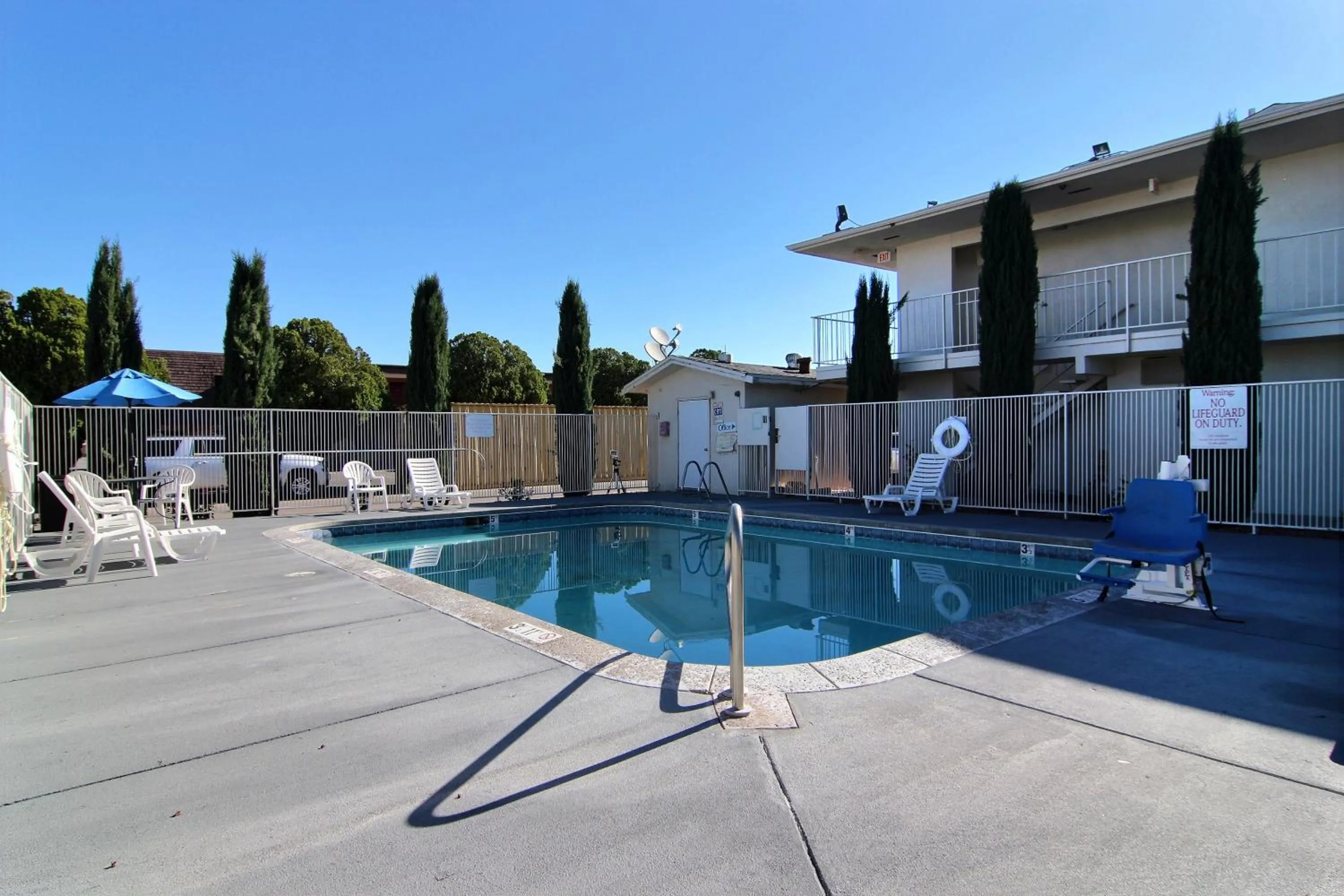 Swimming pool in Motel 6-Carlsbad, NM