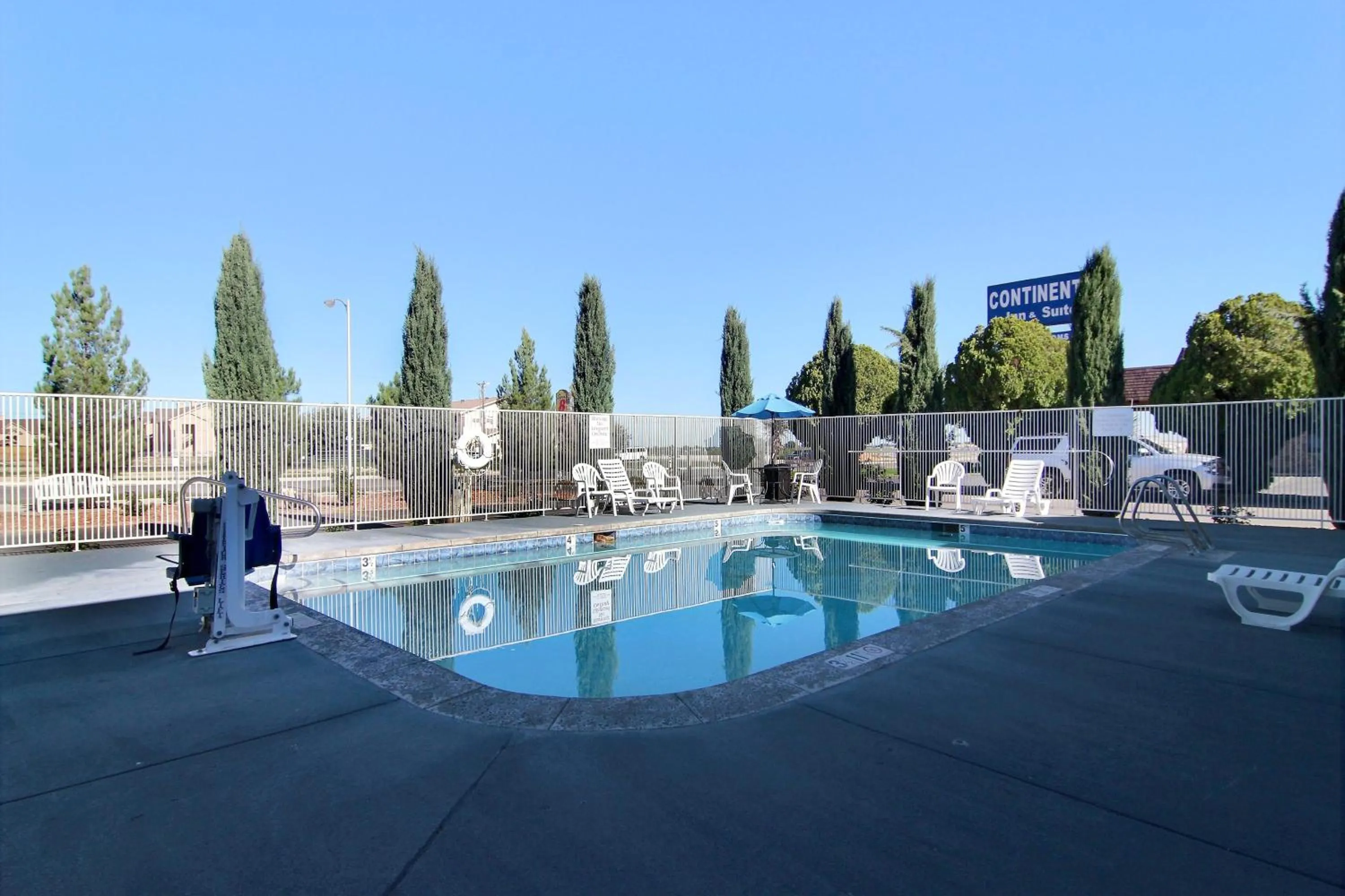 Swimming pool in Motel 6-Carlsbad, NM
