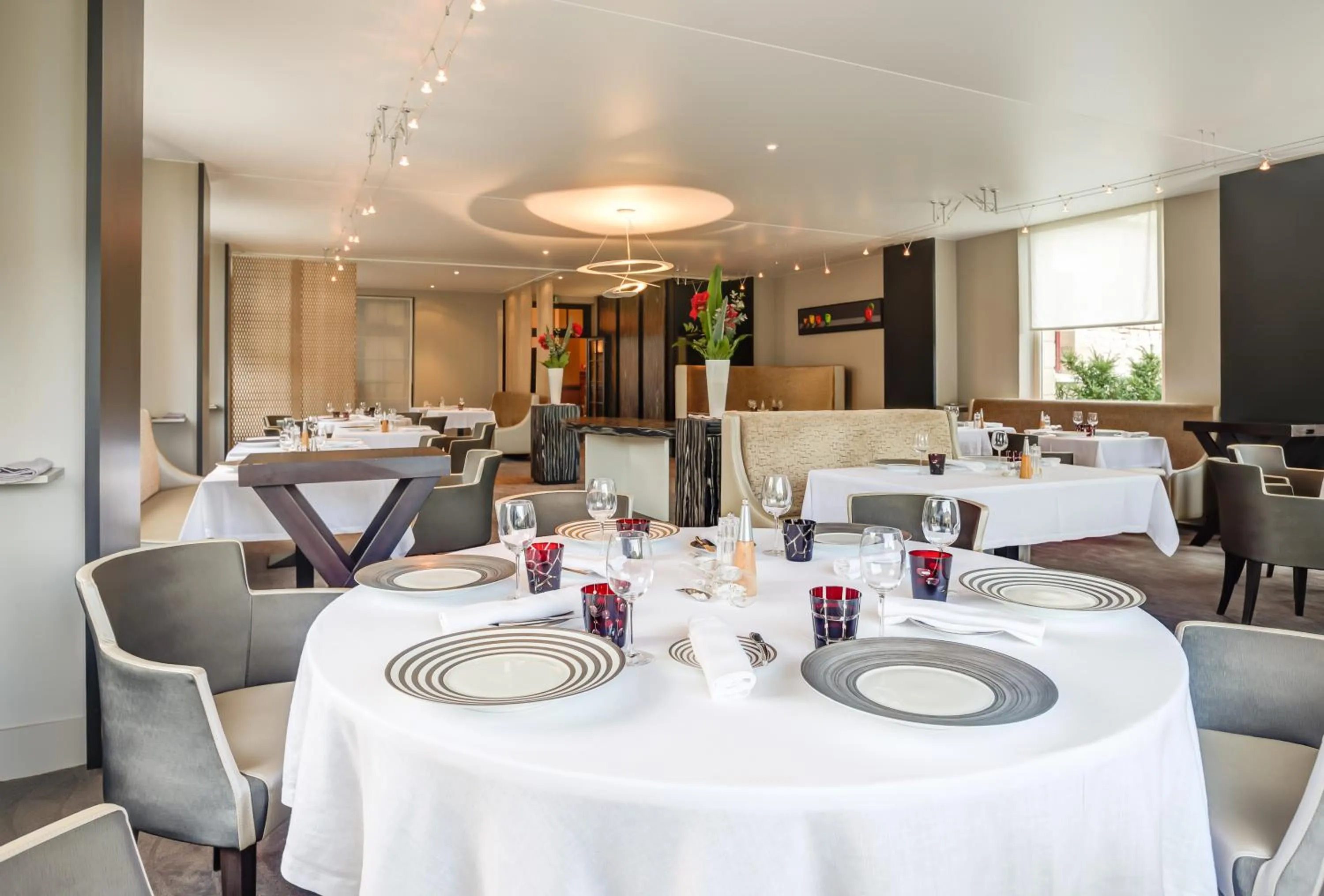 Restaurant/places to eat in Demeures & Châteaux Hostellerie de la Renaissance