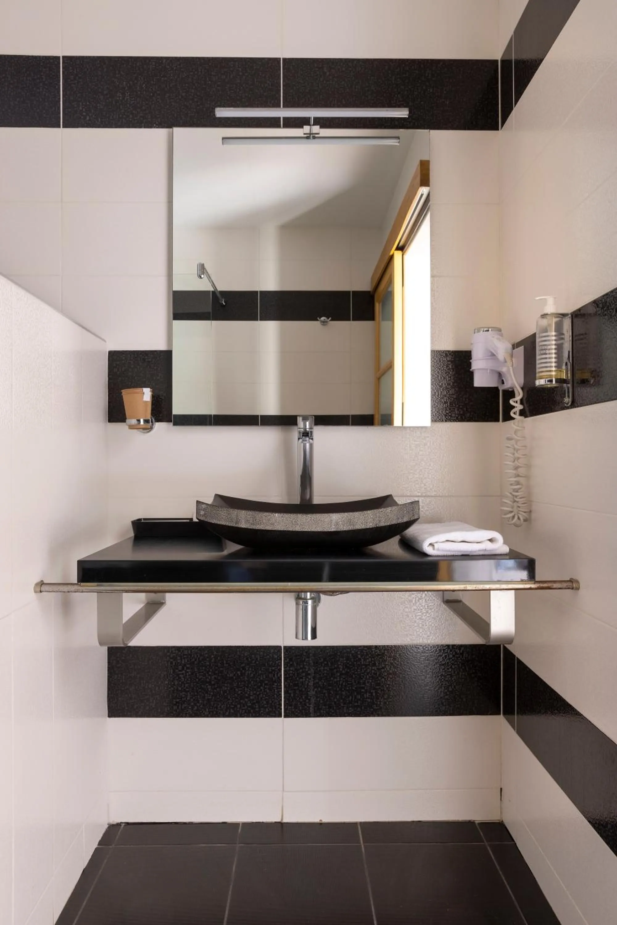 Bathroom in Demeures & Châteaux Hostellerie de la Renaissance