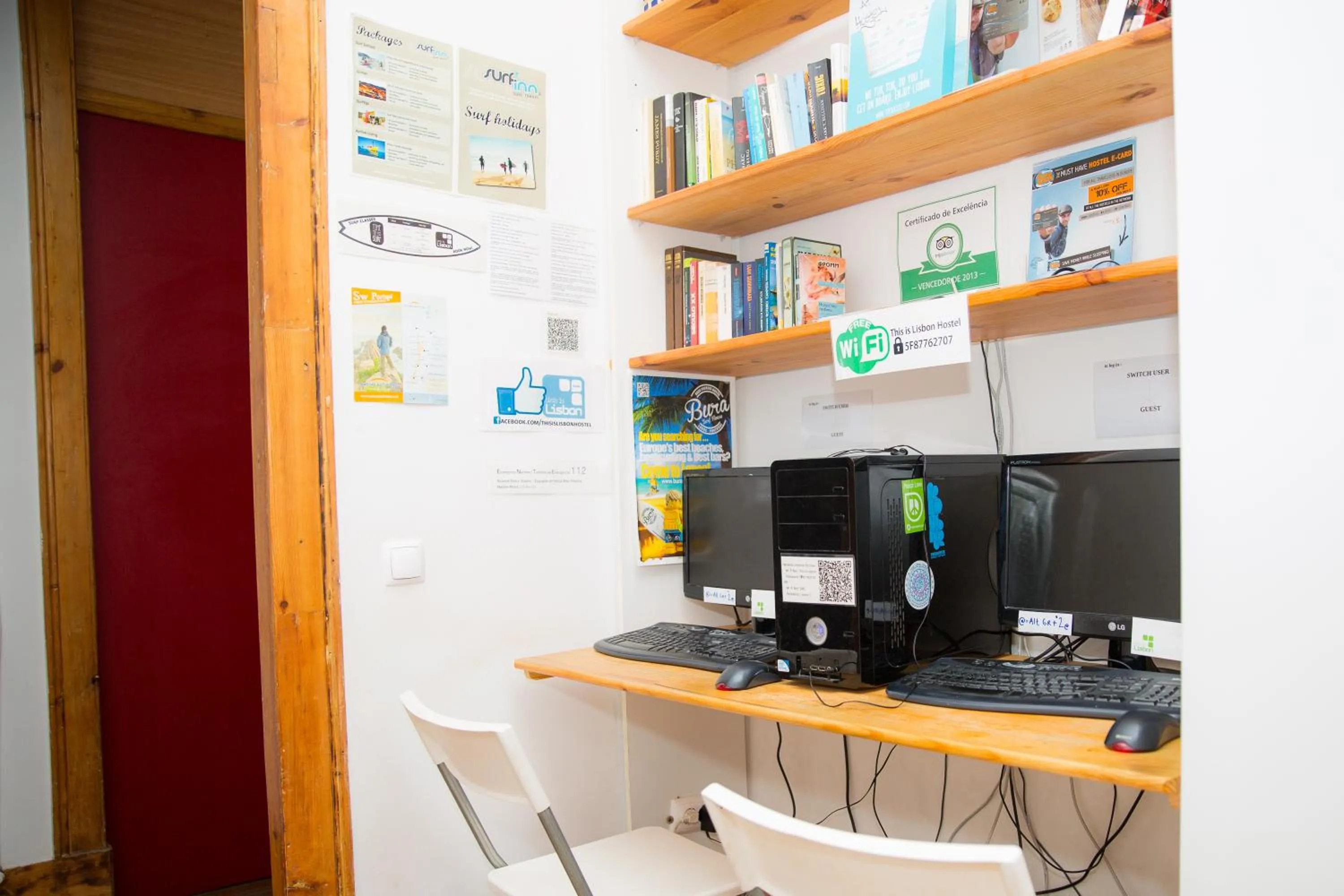 Seating area in This Is Lisbon Hostel