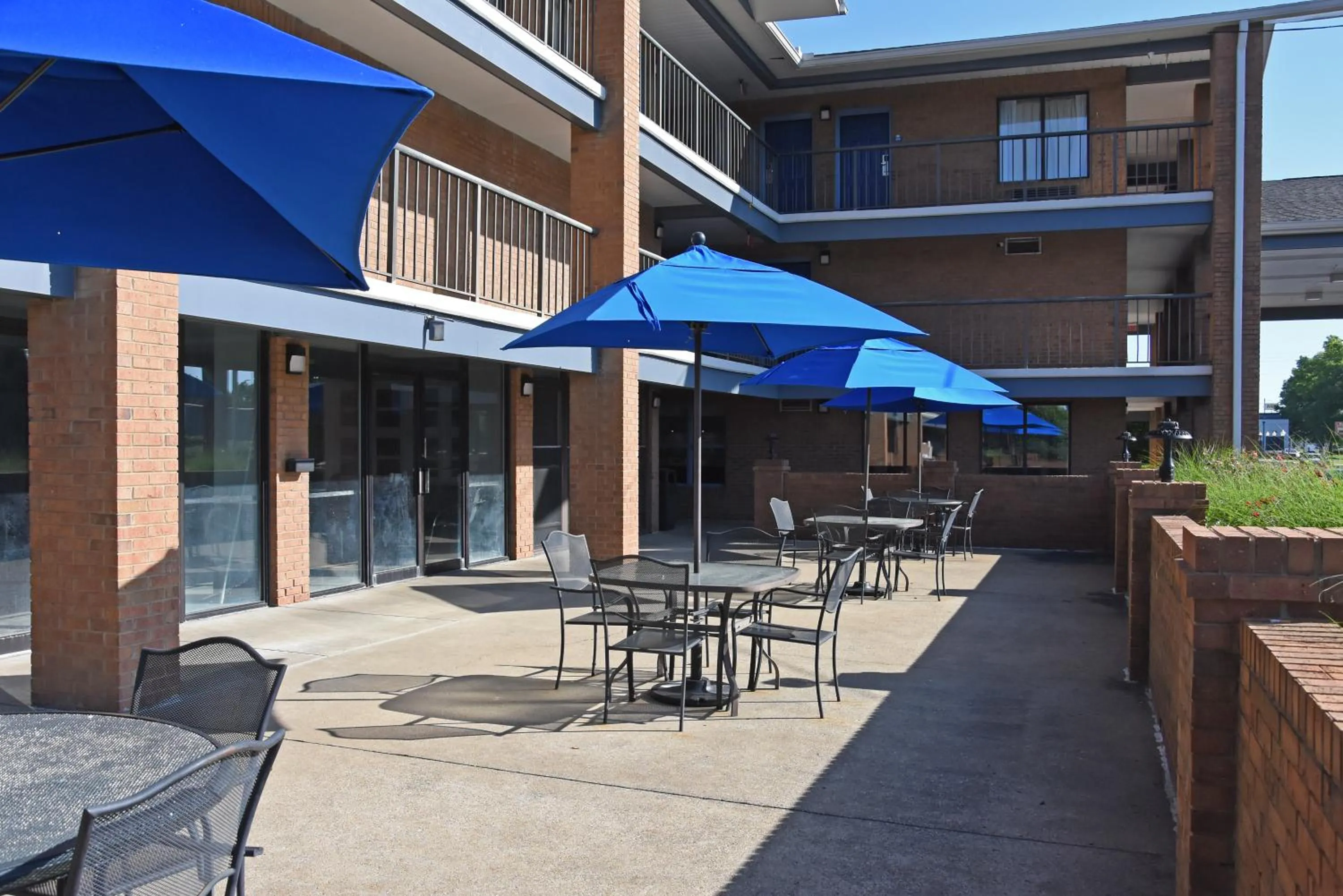 Swimming pool in Days Inn by Wyndham Lebanon