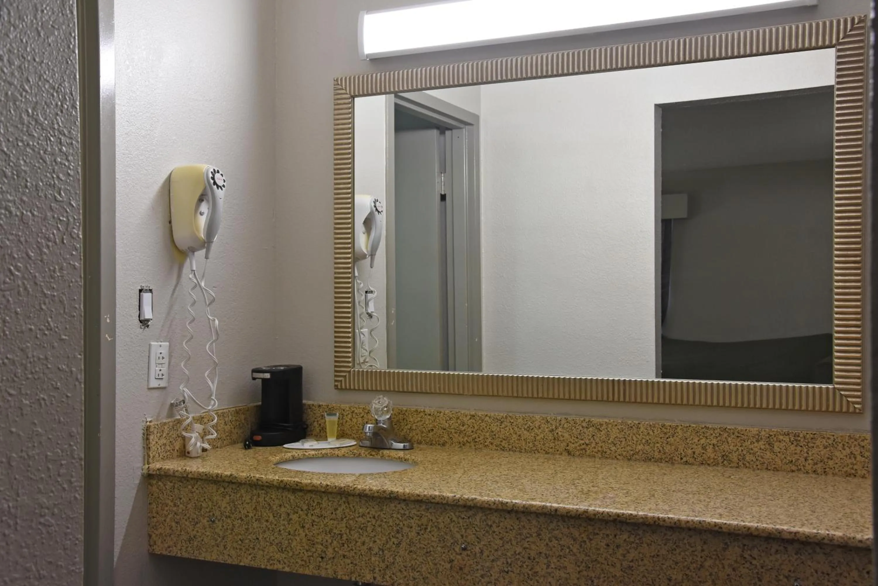 Days Inn by Wyndham Lebanon