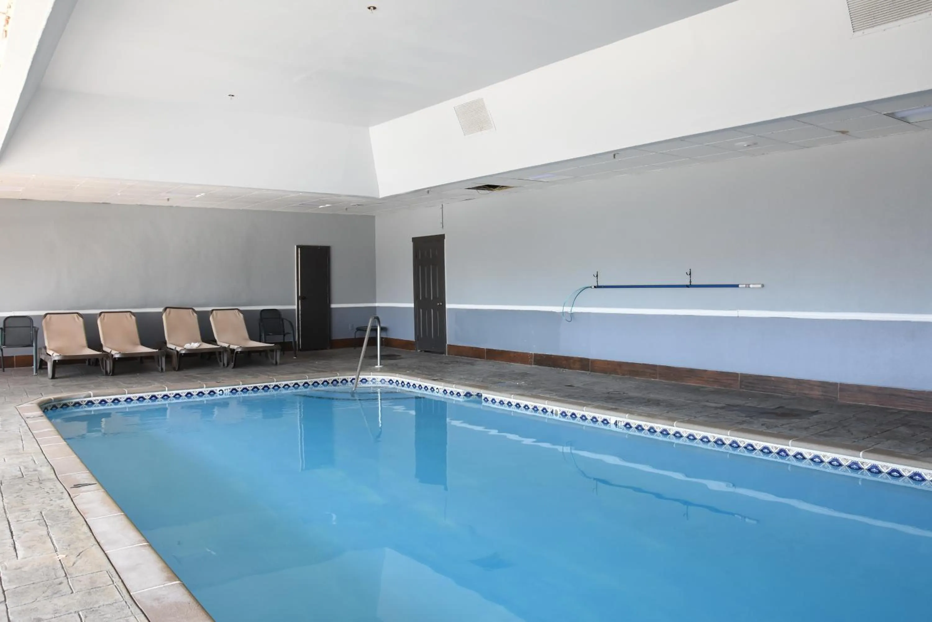 Swimming pool in Days Inn by Wyndham Lebanon