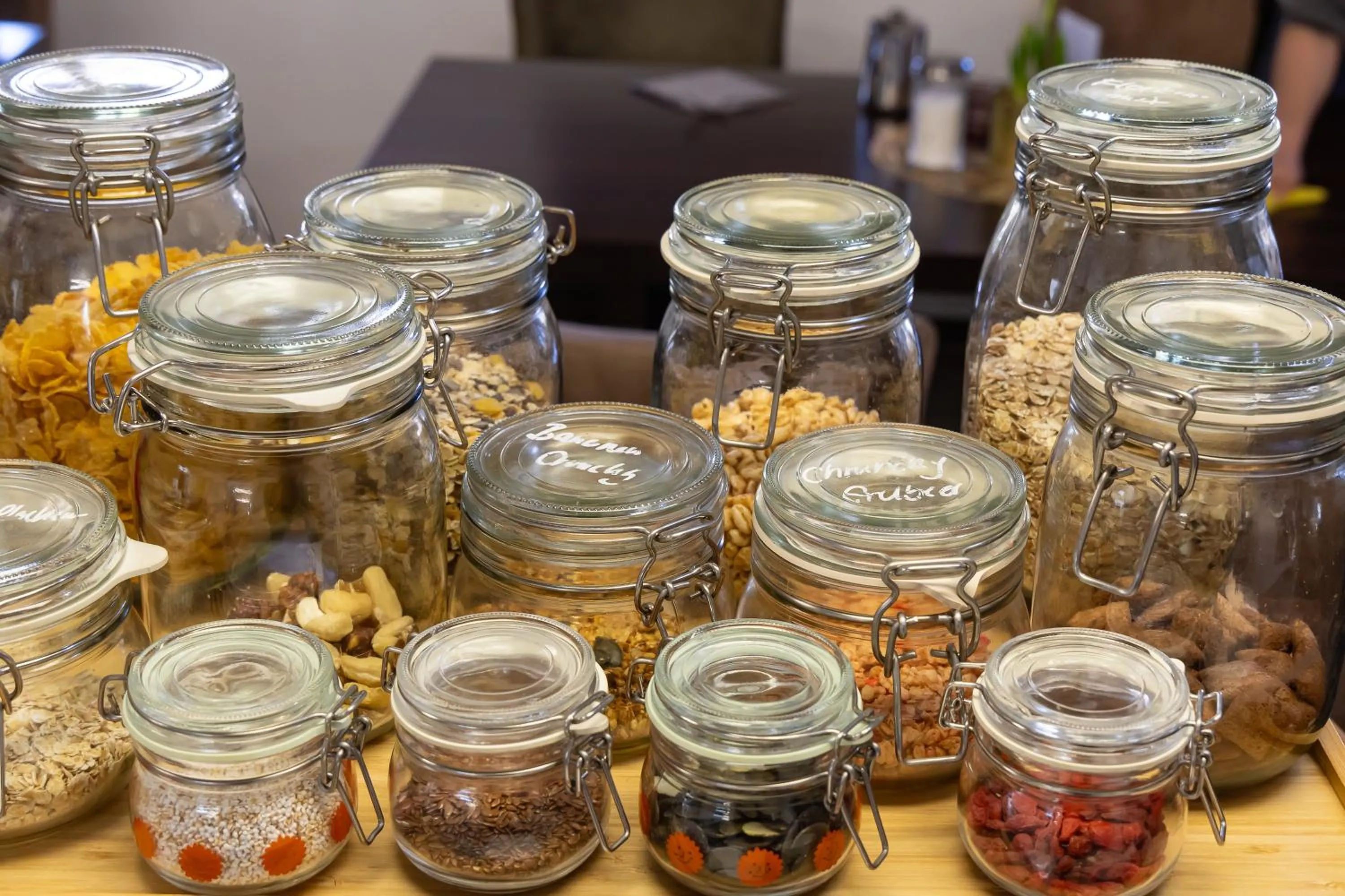 Food and drinks in Hotel DAH-Inn