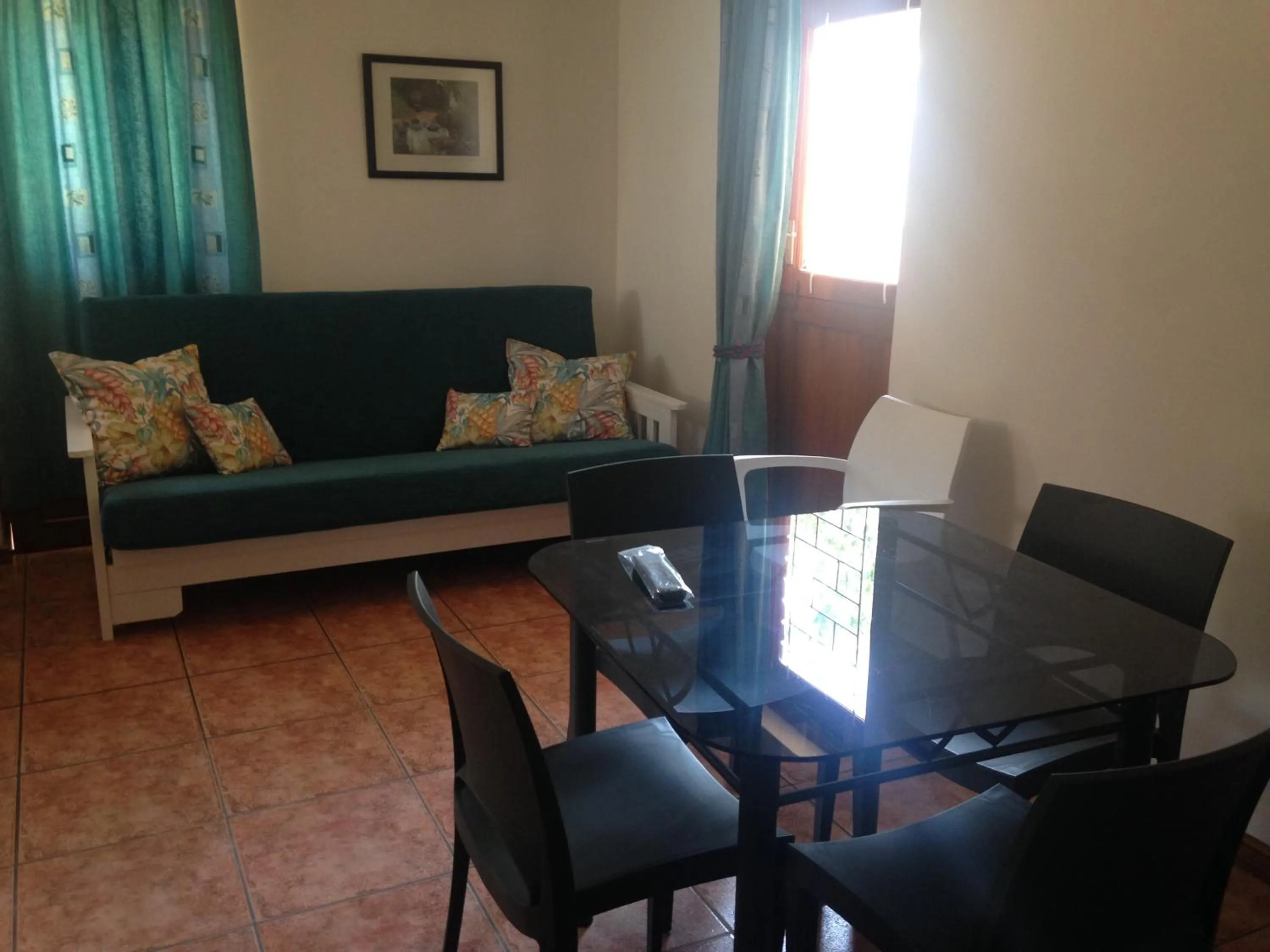 Dining area in Blue Fern of Knysna