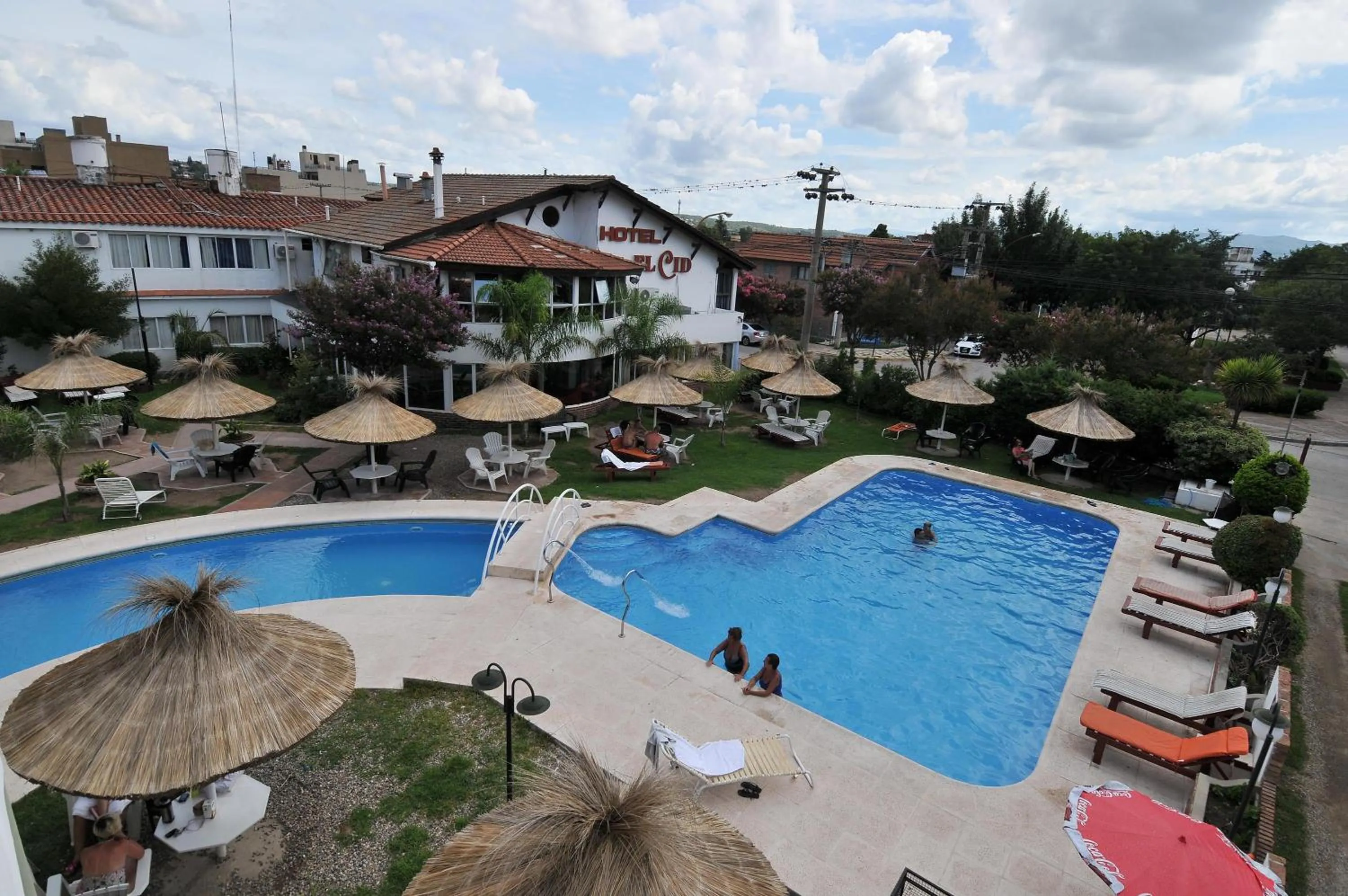 Pool view in Hotel El Cid