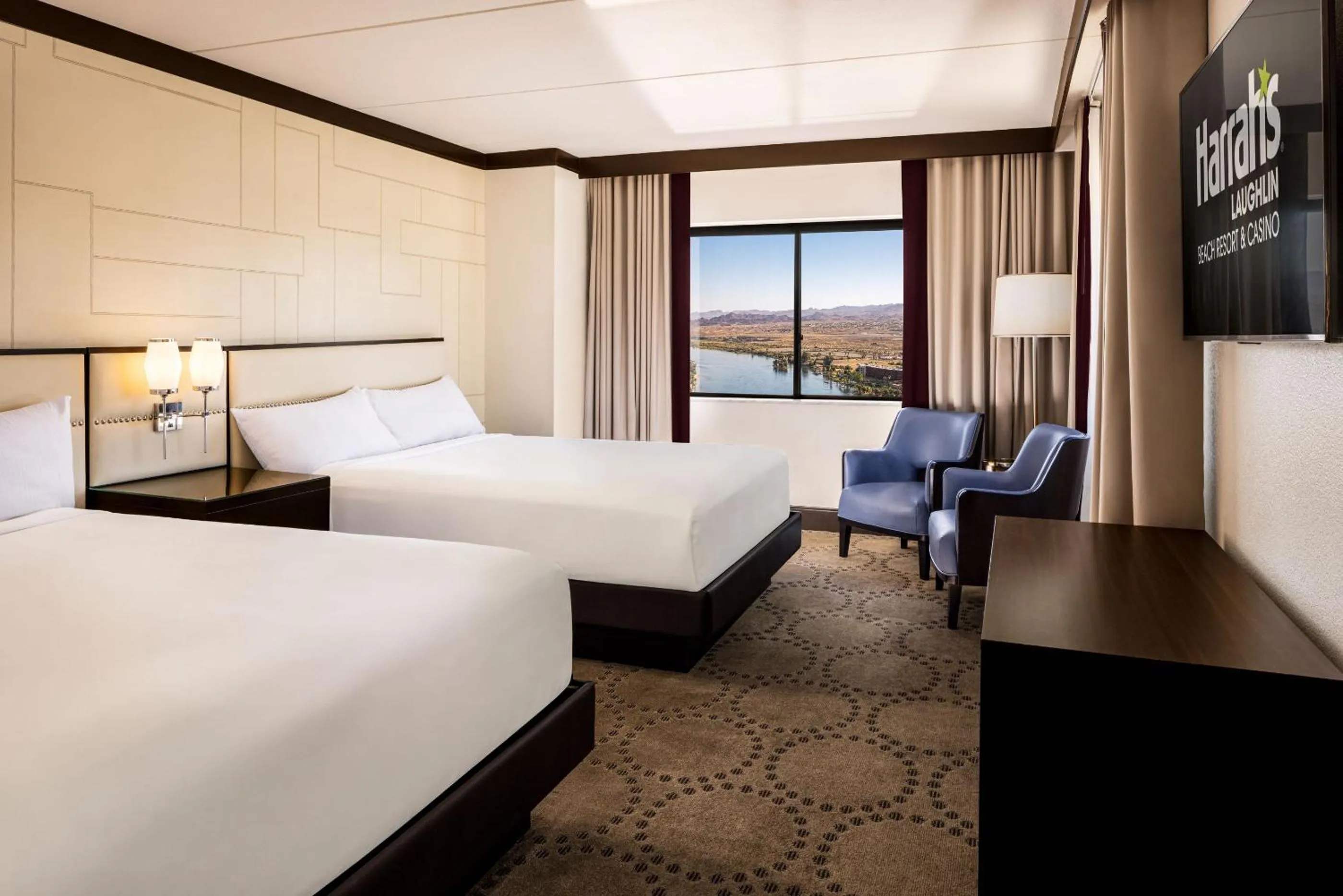 Bed in Harrah's Laughlin, A Caesars Destination