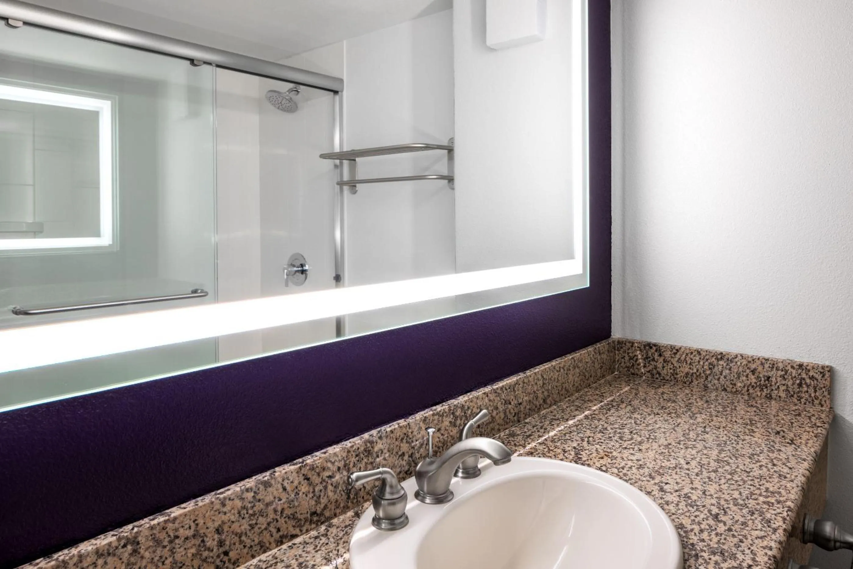 Bathroom in Harrah's Laughlin, A Caesars Destination