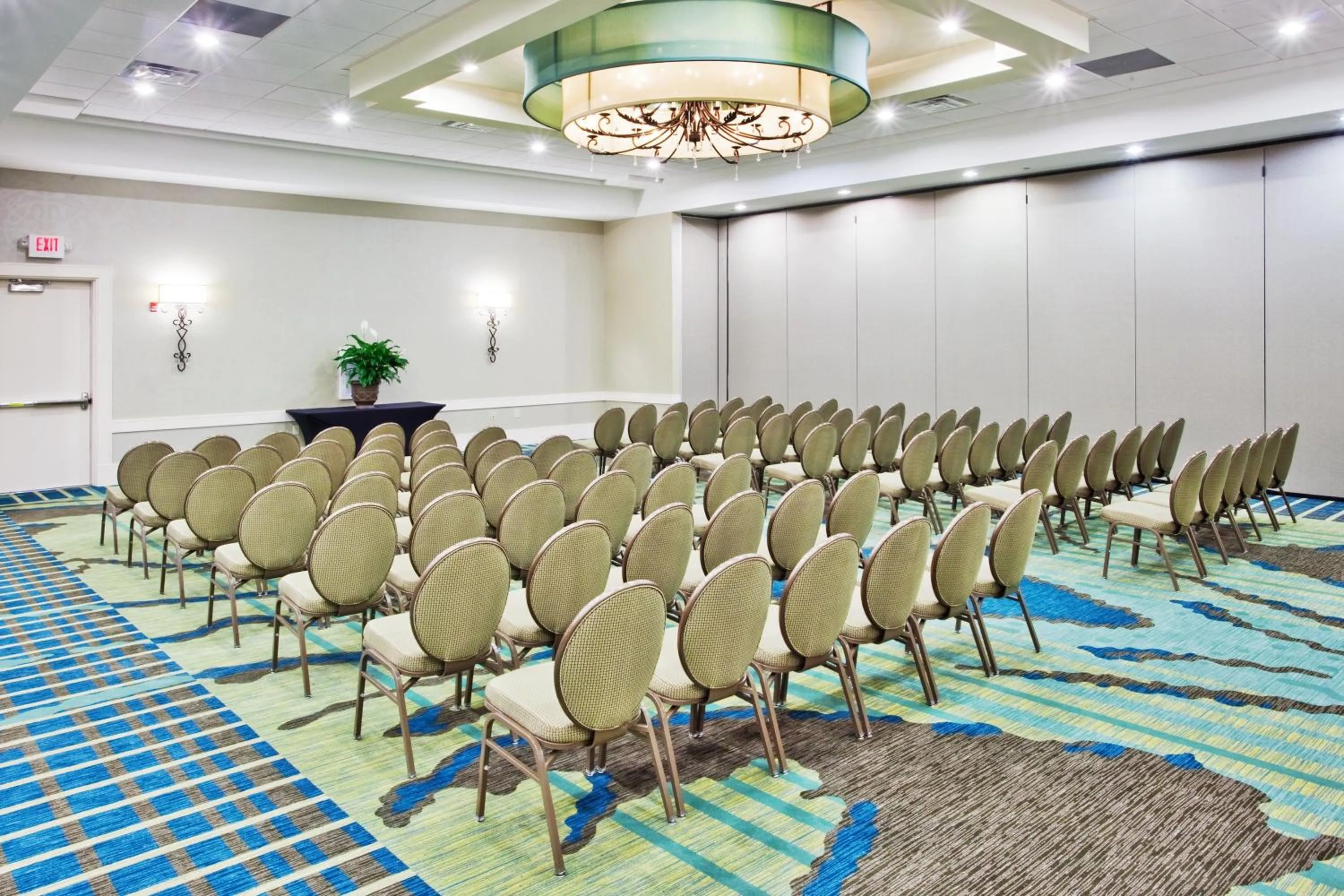 Meeting/conference room in Crowne Plaza Charleston by IHG