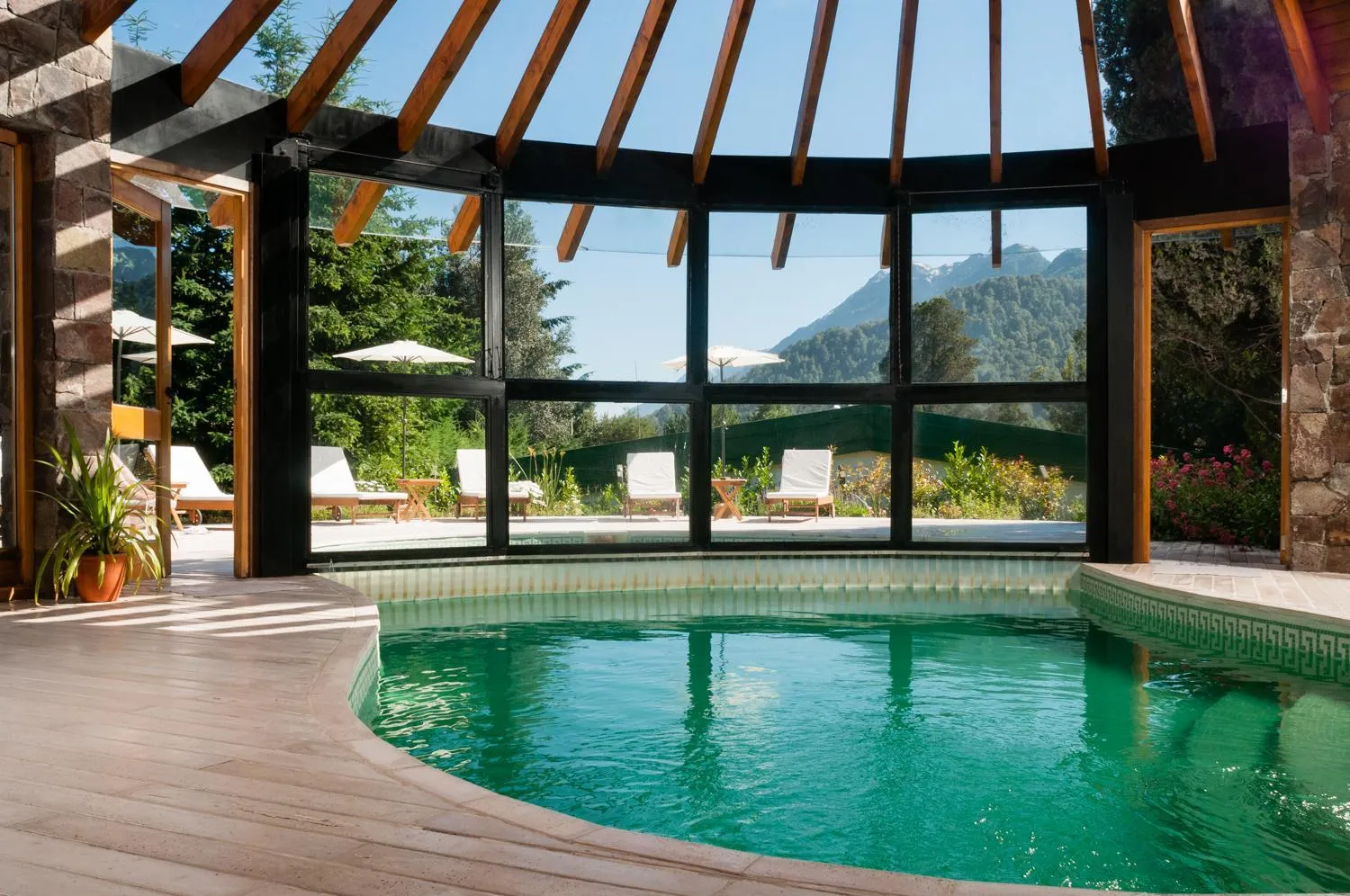 Swimming pool in Antuquelen