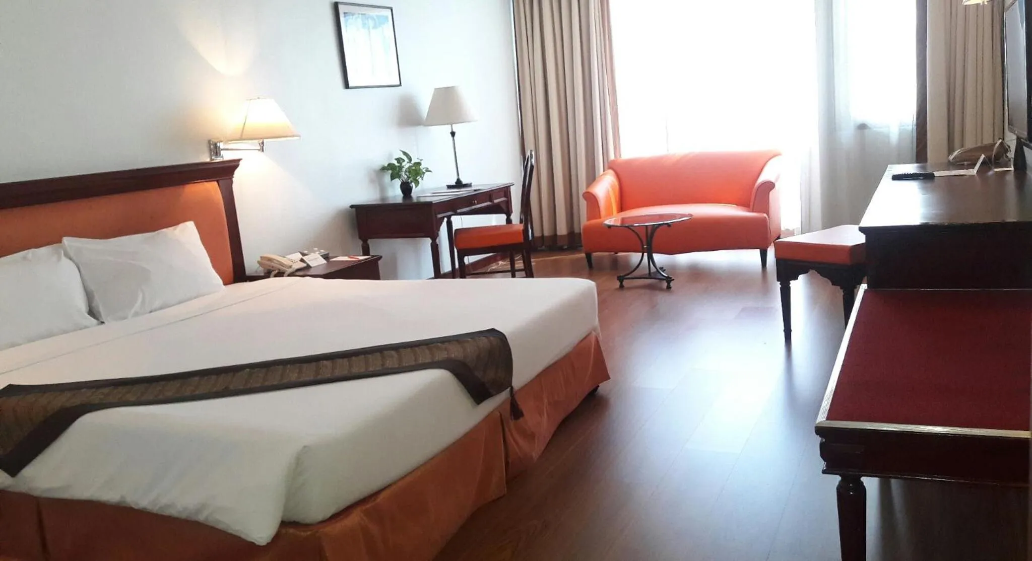 Bed in Tai Pan Hotel