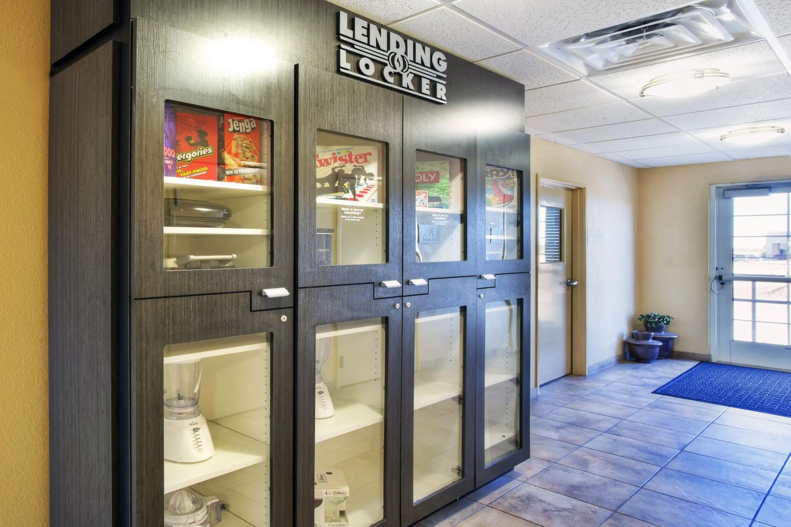 Decorative detail in Candlewood Suites Fort Stockton by IHG